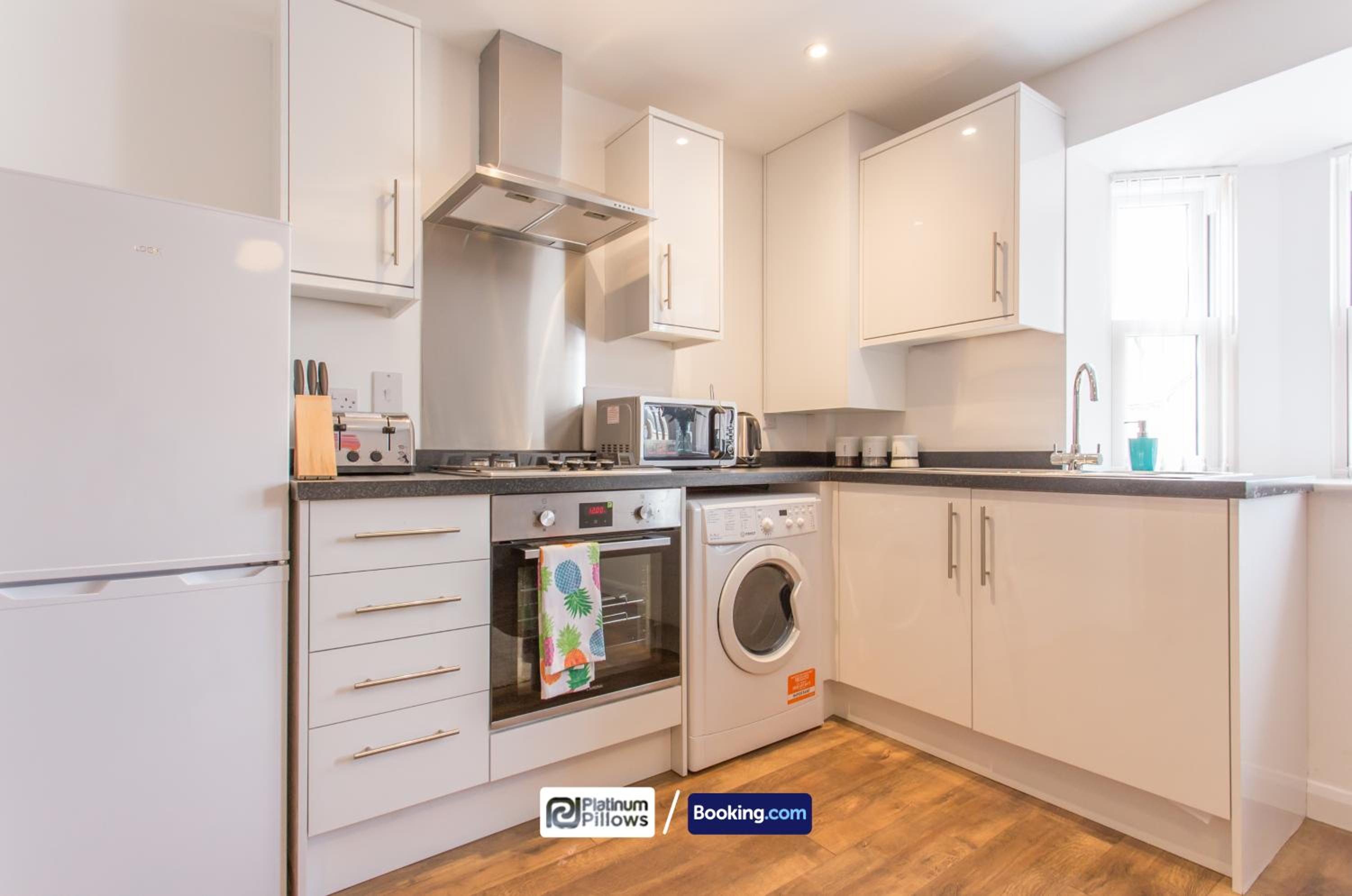 Oxford Vacations - 1 2 Bedroom Rana Court Apartment Close to Hospitals Business Science Parks By Platinum Pillows Short Lets Serviced Accommodation Oxford - Property Image 270