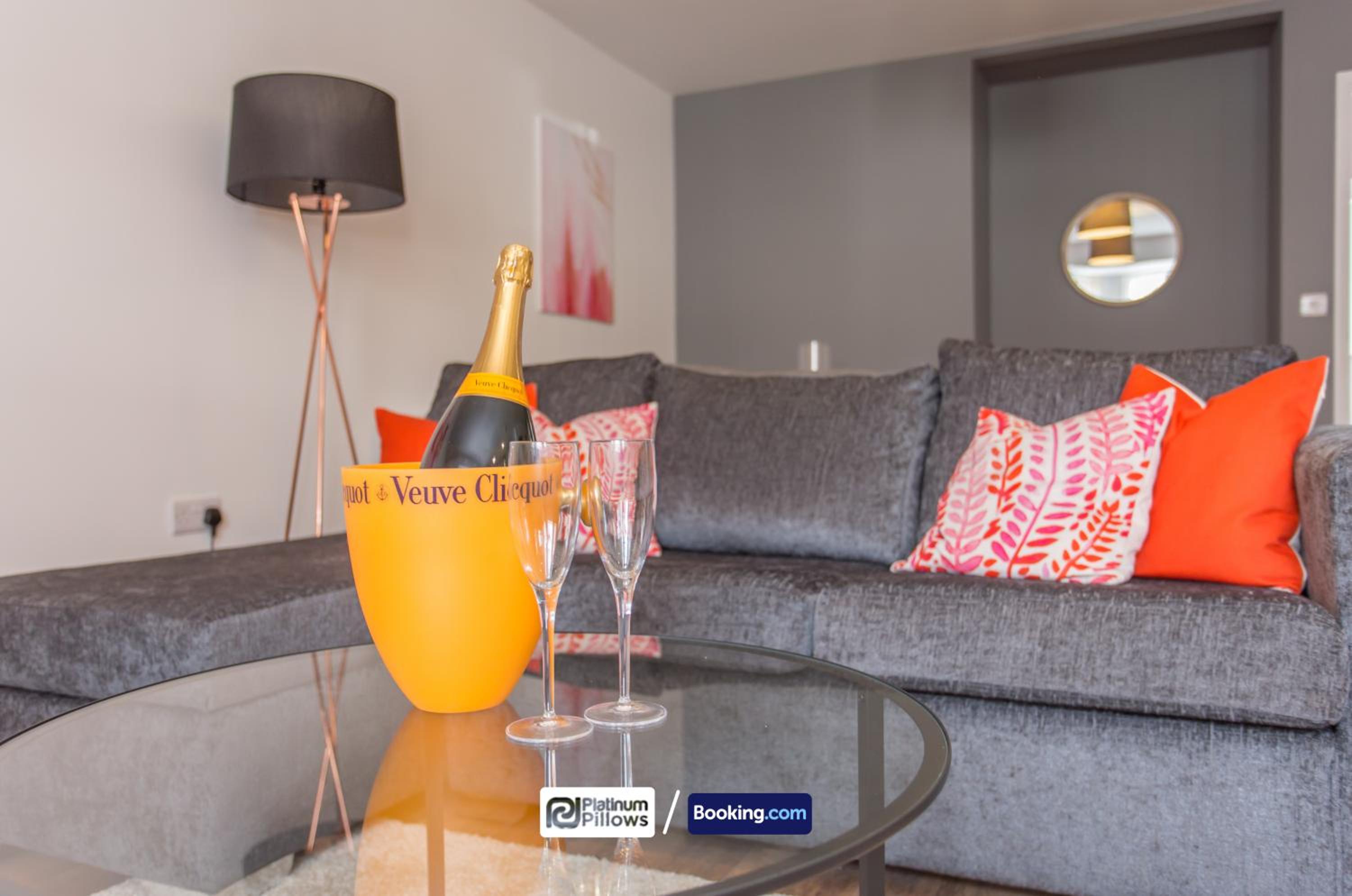 Oxford Vacations - 1 2 Bedroom Rana Court Apartment Close to Hospitals Business Science Parks By Platinum Pillows Short Lets Serviced Accommodation Oxford - Property Image 269