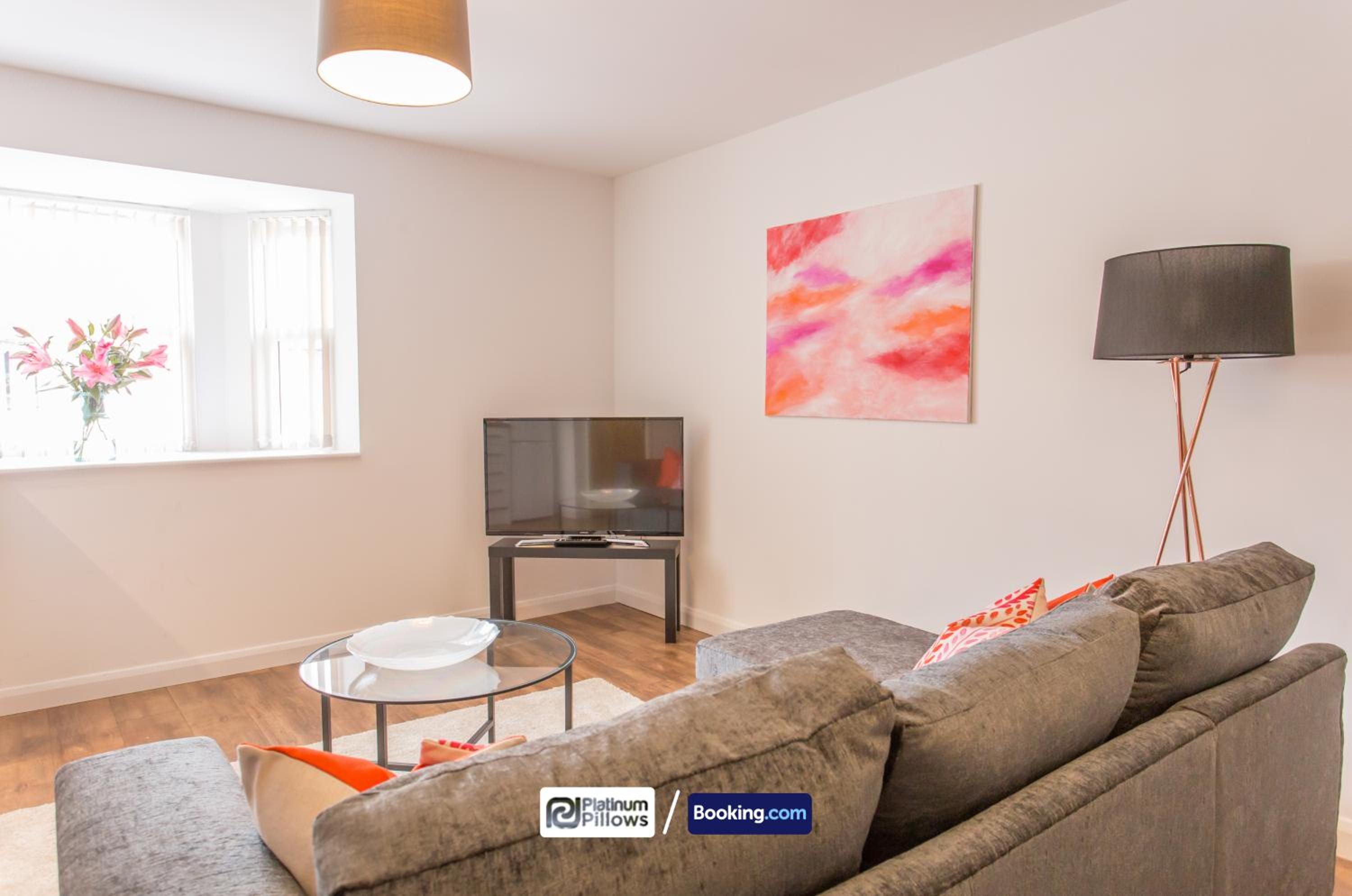 Oxford Vacations - 1 2 Bedroom Rana Court Apartment Close to Hospitals Business Science Parks By Platinum Pillows Short Lets Serviced Accommodation Oxford - Property Image 262