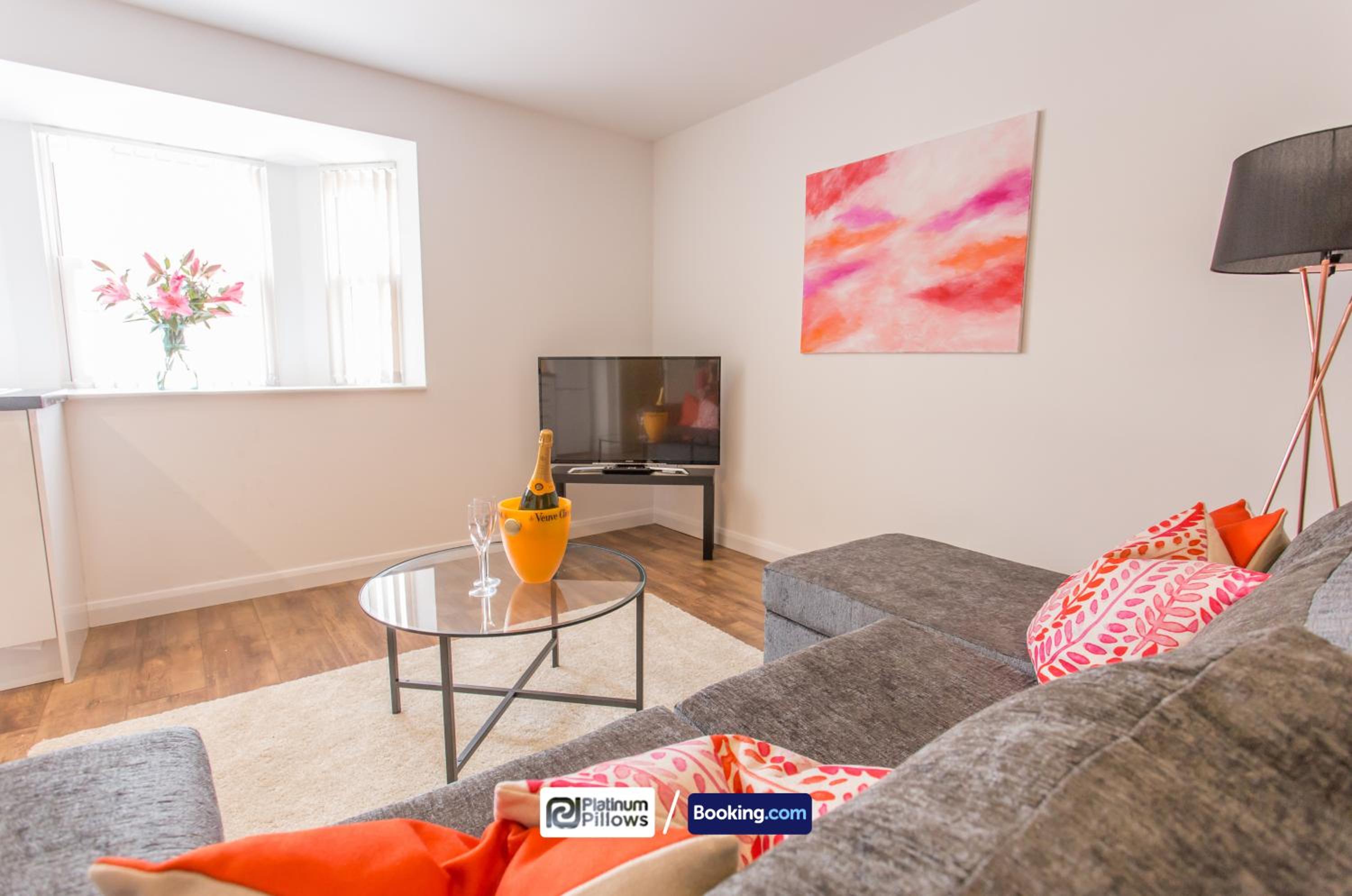 Oxford Vacations - 1 2 Bedroom Rana Court Apartment Close to Hospitals Business Science Parks By Platinum Pillows Short Lets Serviced Accommodation Oxford - Property Image 268