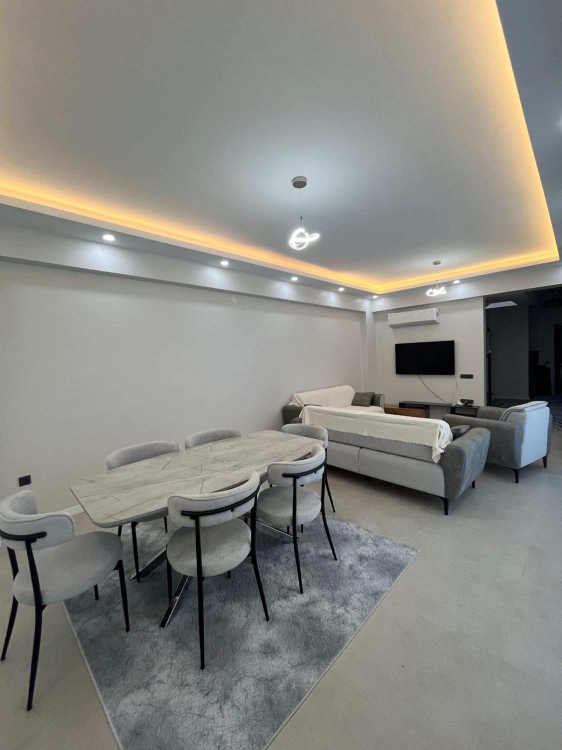 Havuzlu Villa-Kartepe