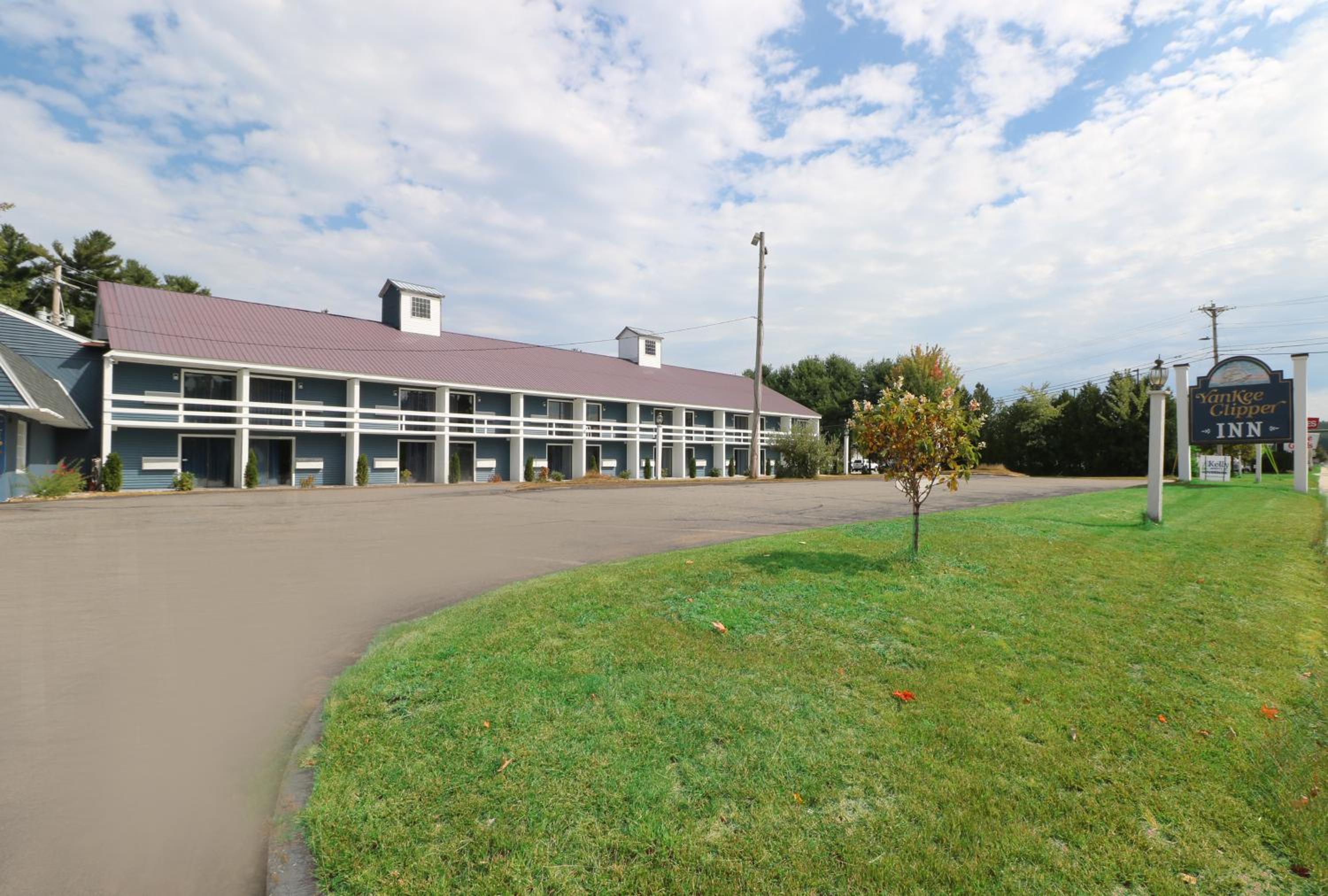 Hotel Yankee Clipper Inn - Image 1