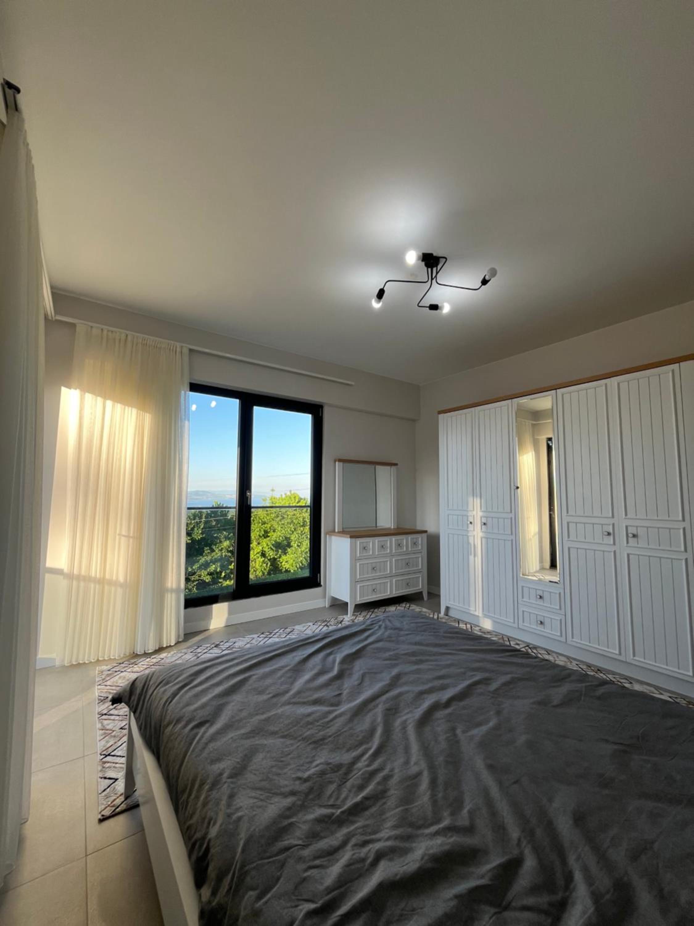 Havuzlu Villa-Kartepe