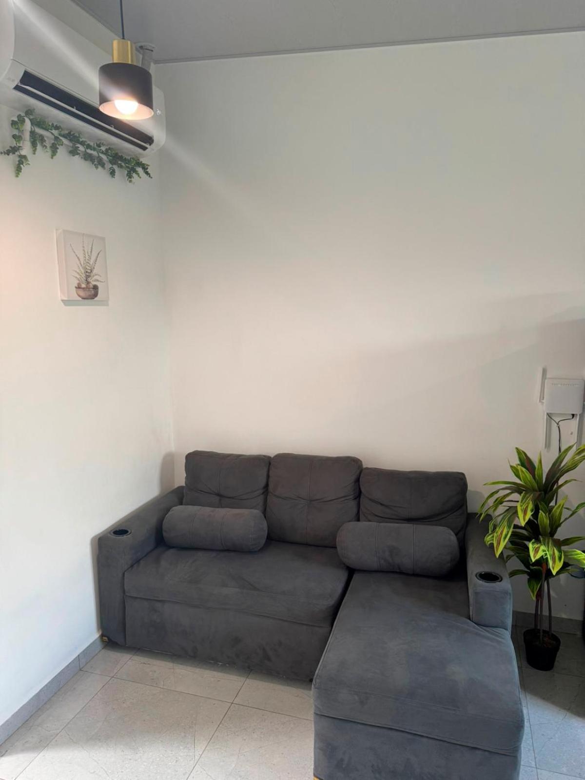 Casa Moderna view 2