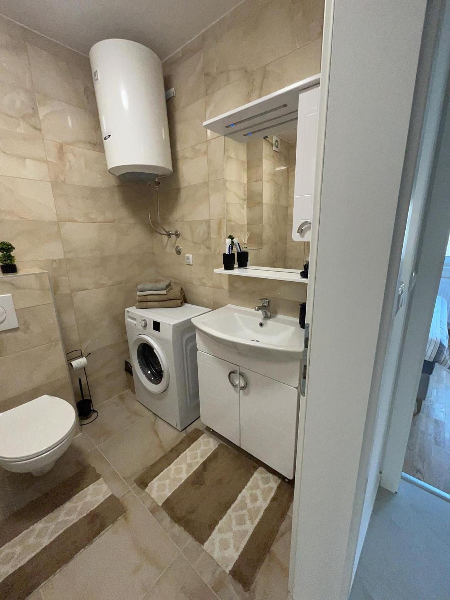 Apartmani Kastel 1