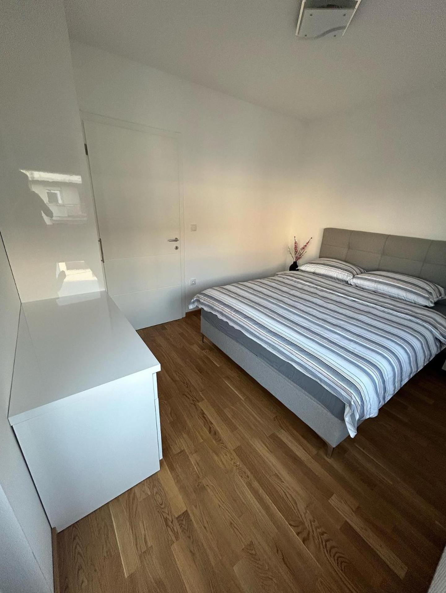 Apartmani Kastel 1