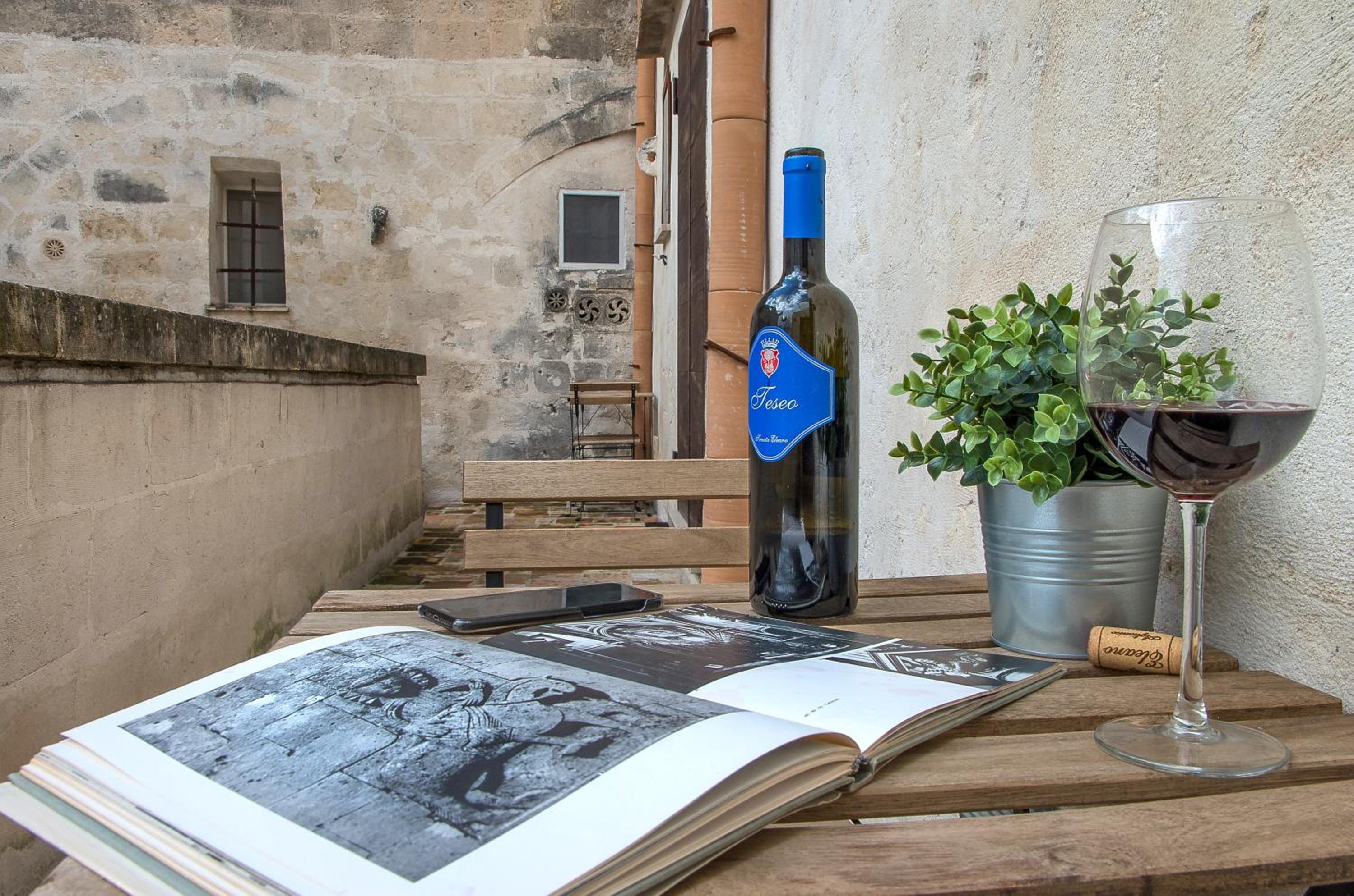 La Scala Suite en Matera — balance & terrace