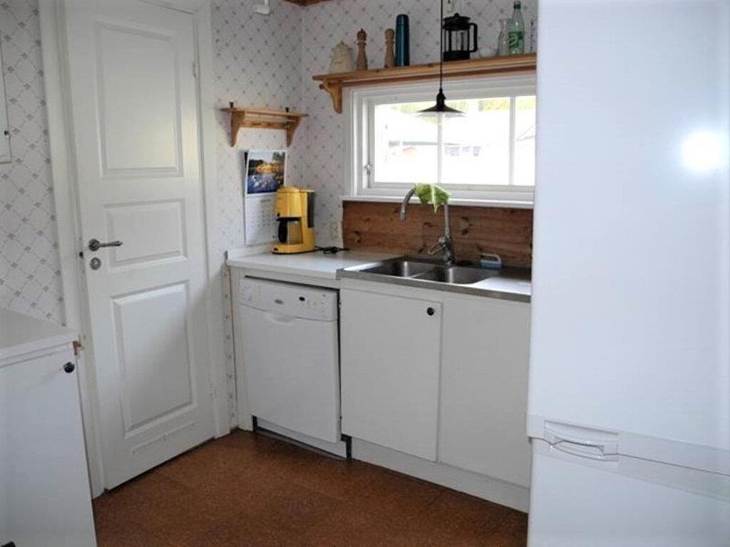 Beautiful Home In Sölvesborg With 2 Bedrooms view 4