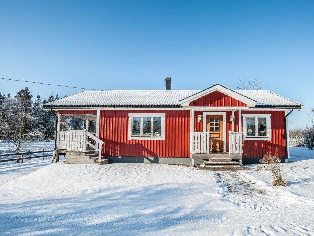 Awesome Home In Åseda With 2 Bedrooms And Wifi view 3