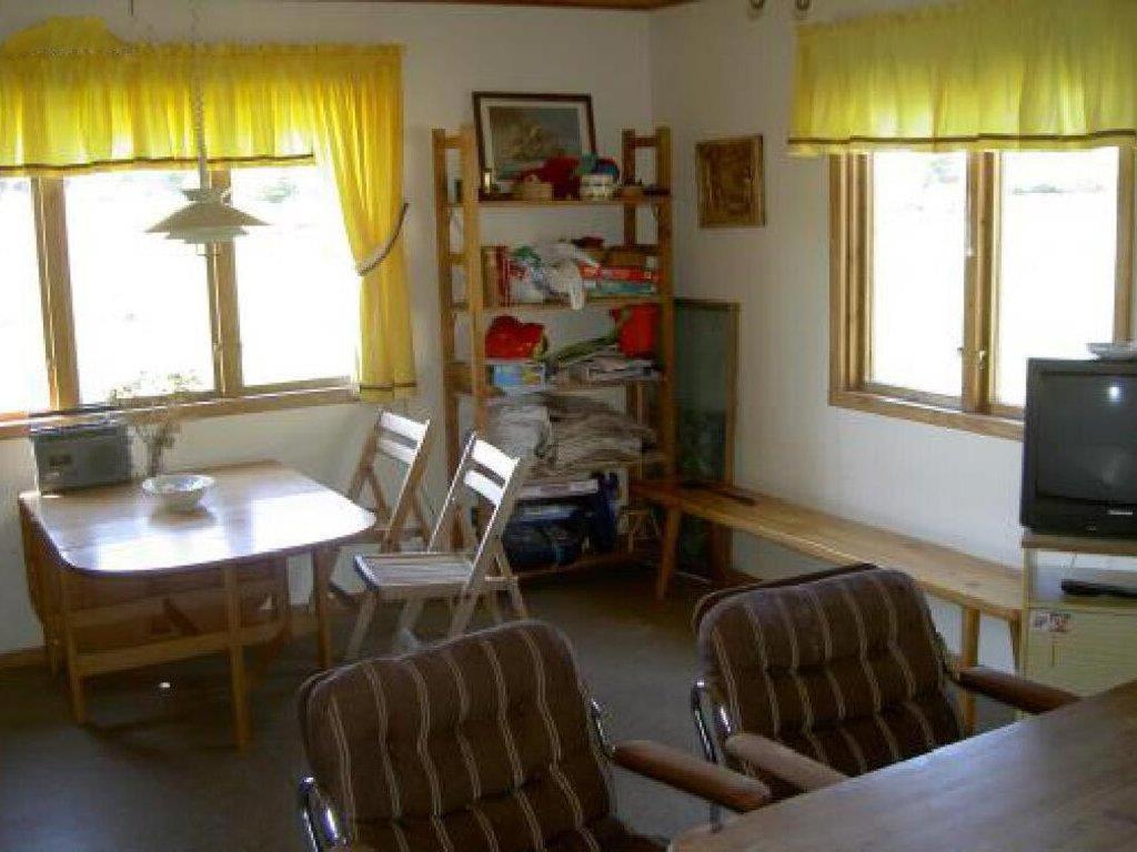 Beautiful Home In Drottningskär With 0 Bedrooms view 3