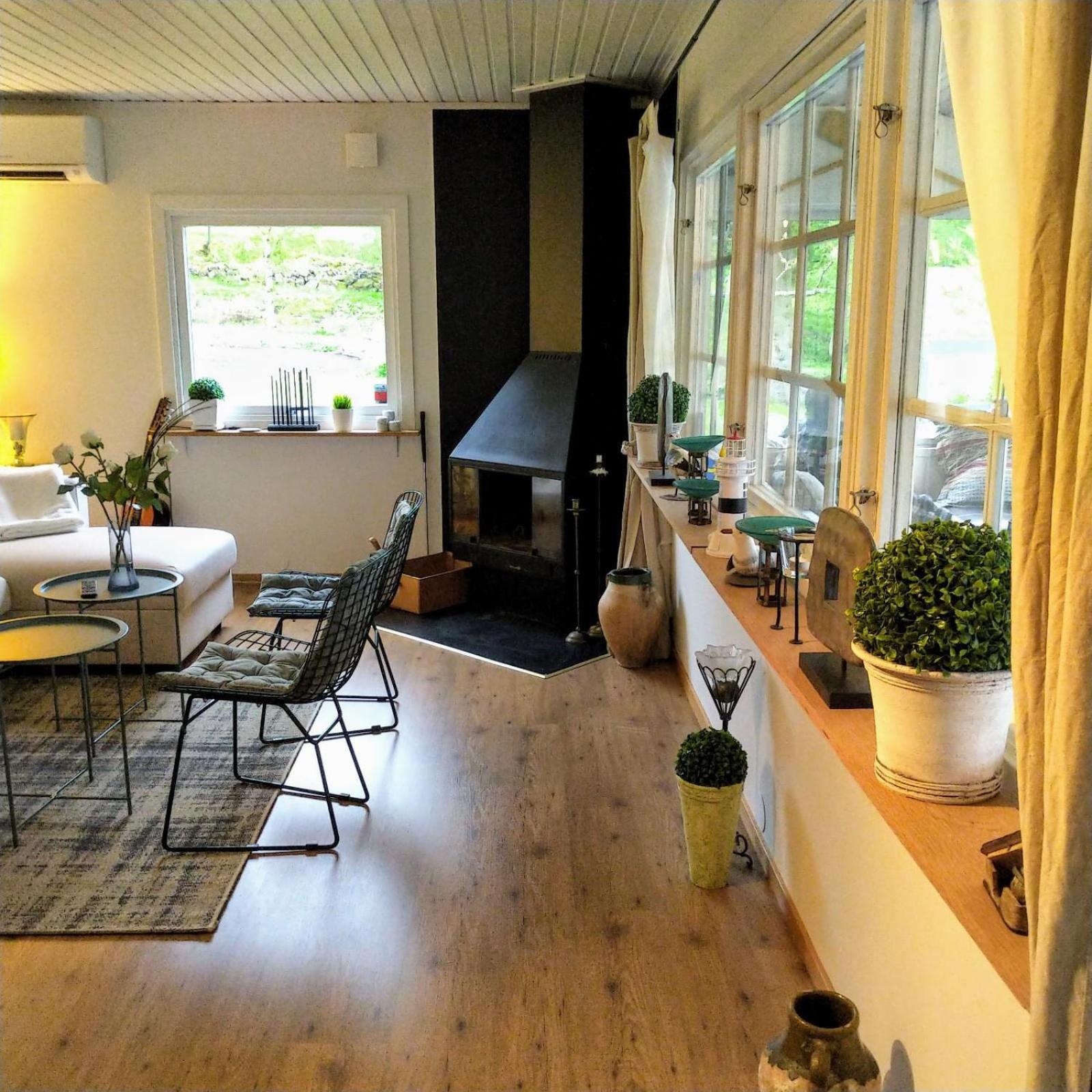 Stunning Home In Tvååker With 2 Bedrooms And Sauna view 4