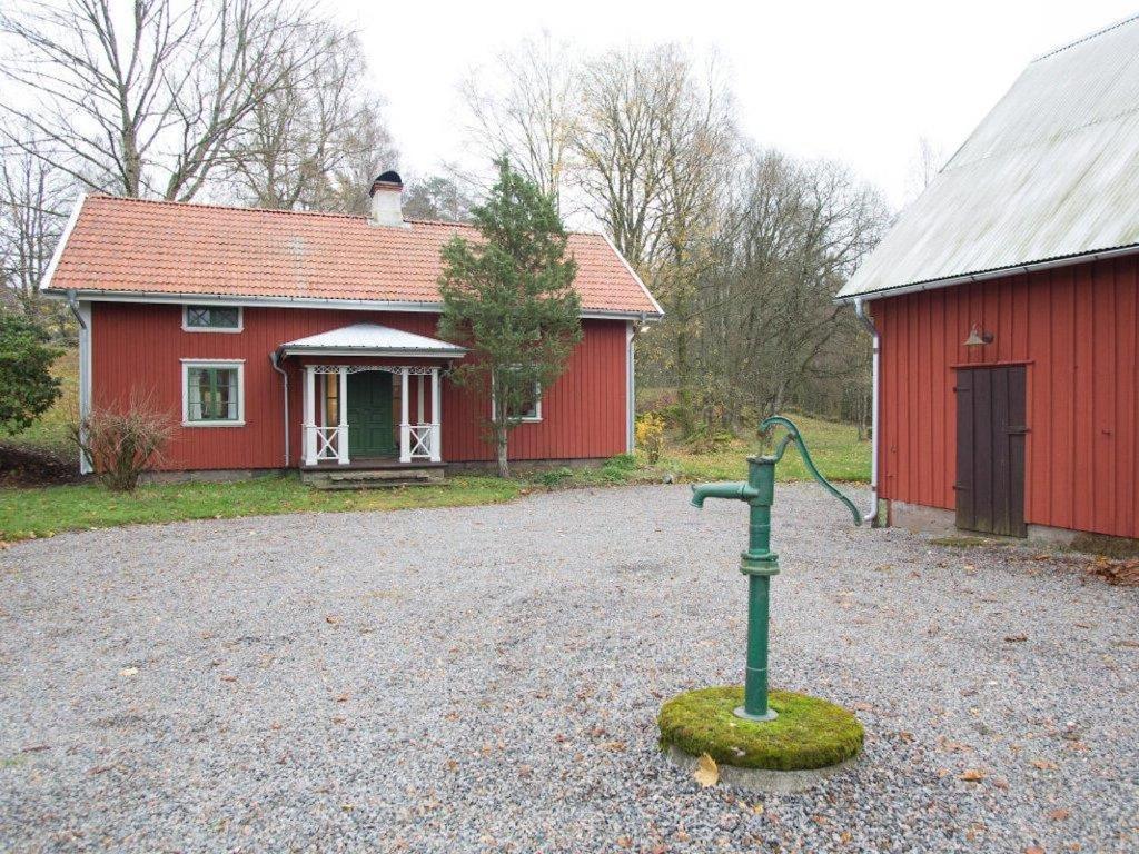Nice Home In Vessigebro With 2 Bedrooms And Wifi view 3