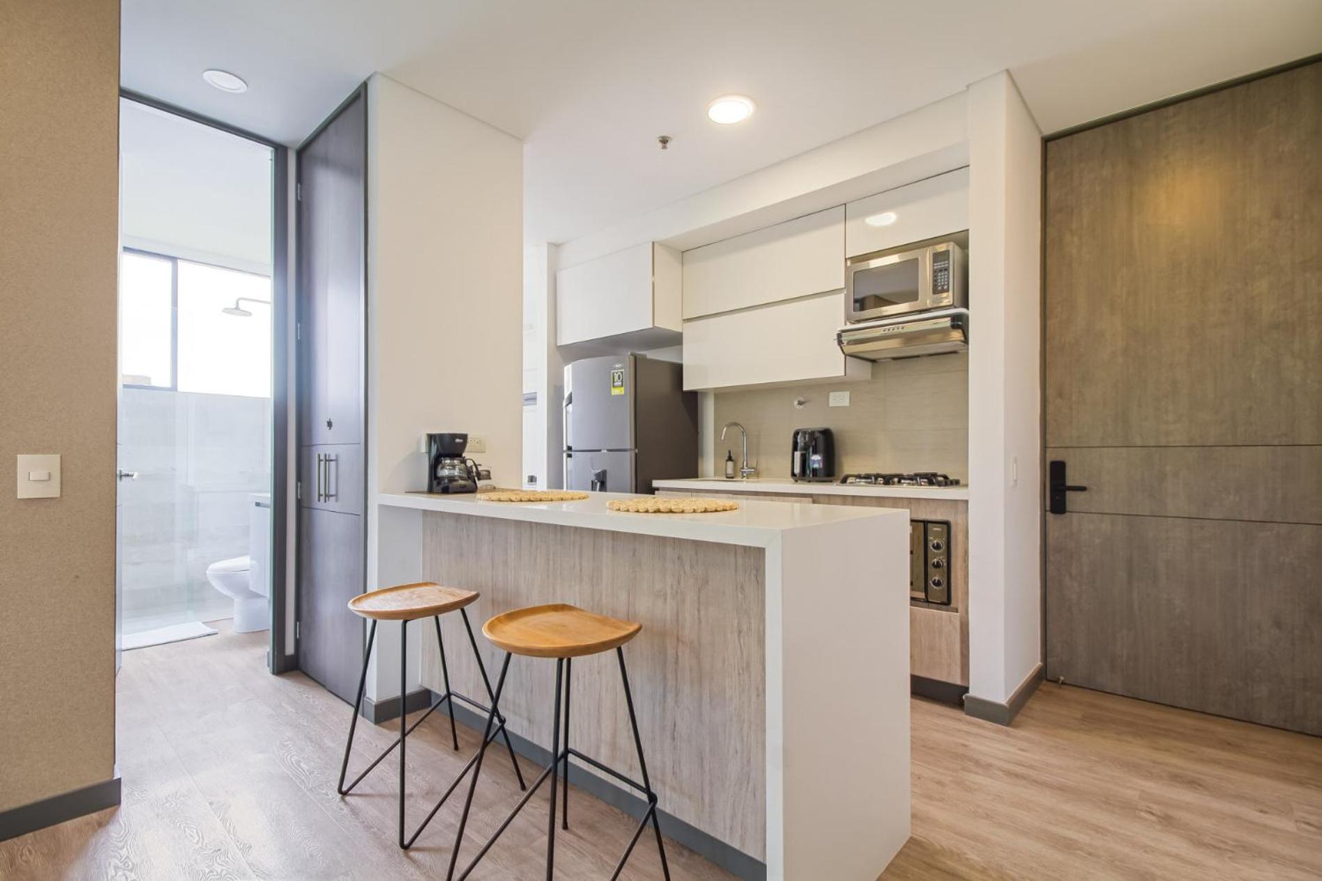 2 Bdr Suite W2 AC Poblado, Medellin