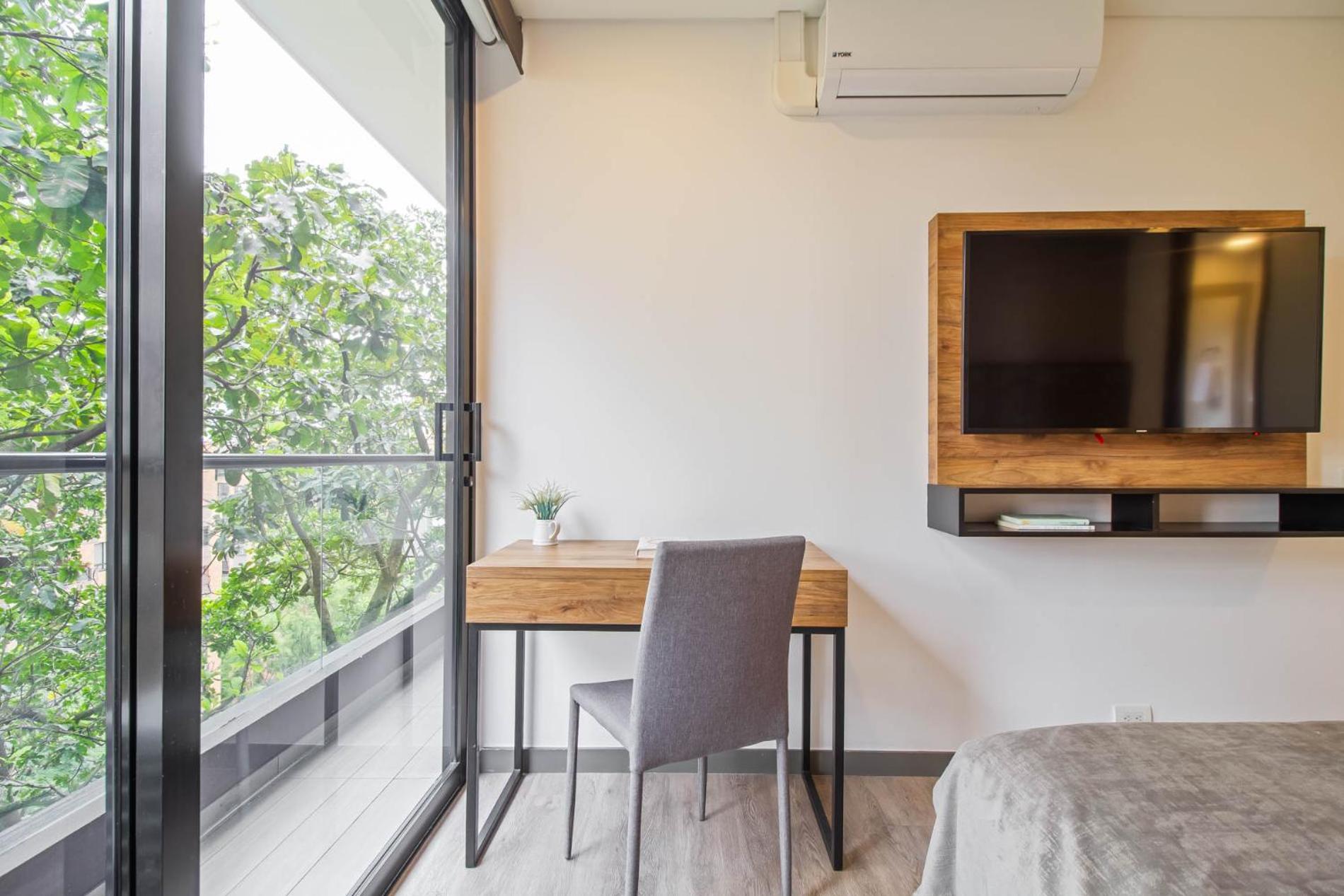 2 Bdr Suite W2 AC Poblado, Medellin