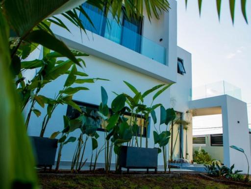 Serene Sunset Retreat
