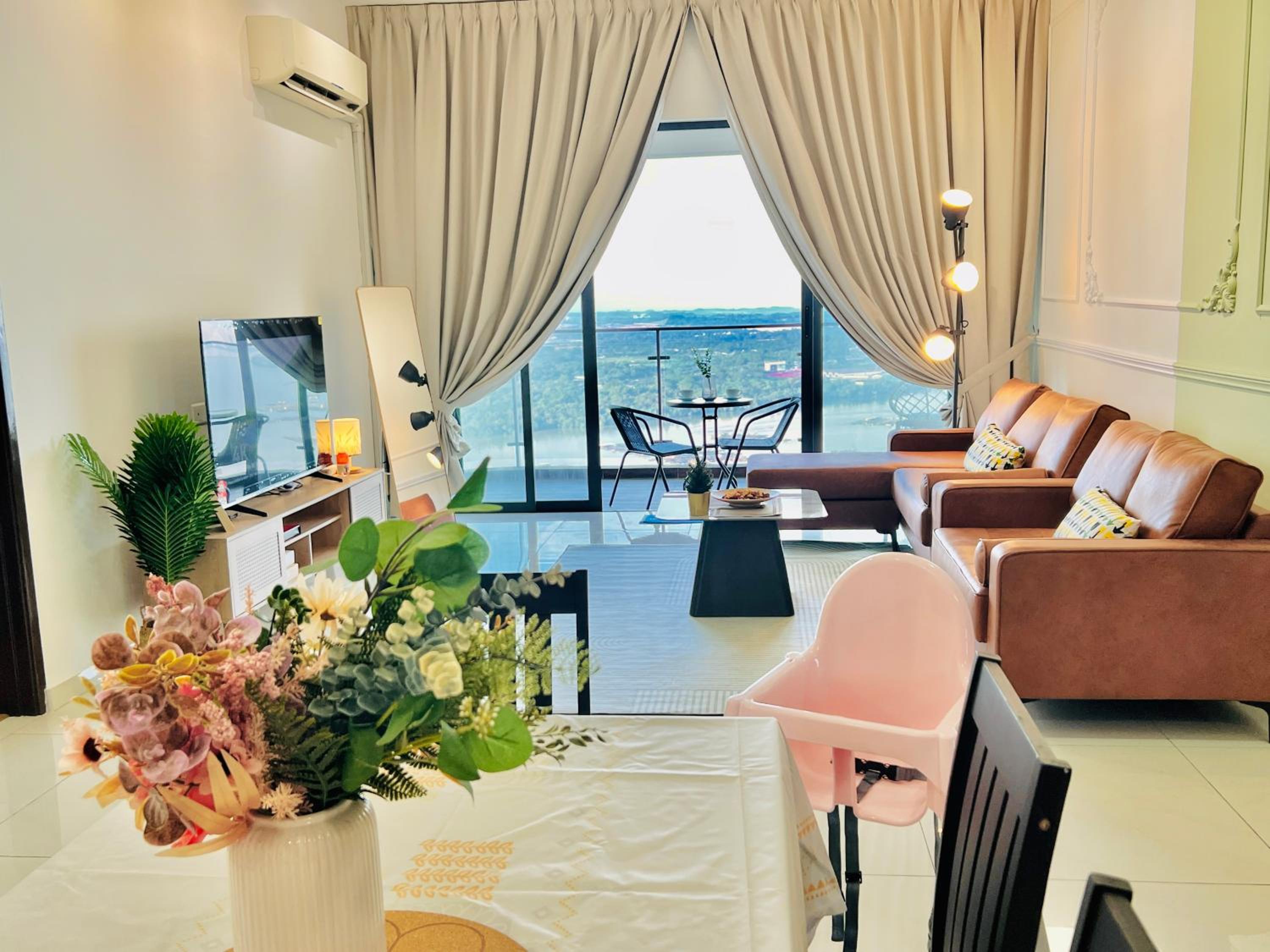 Country Garden Danga Bay BY R9 Homestay