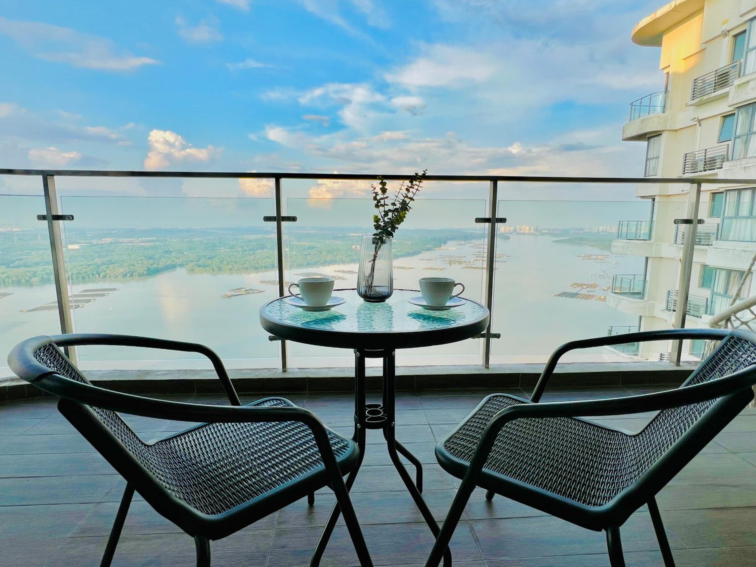 Country Garden Danga Bay BY R9 Homestay