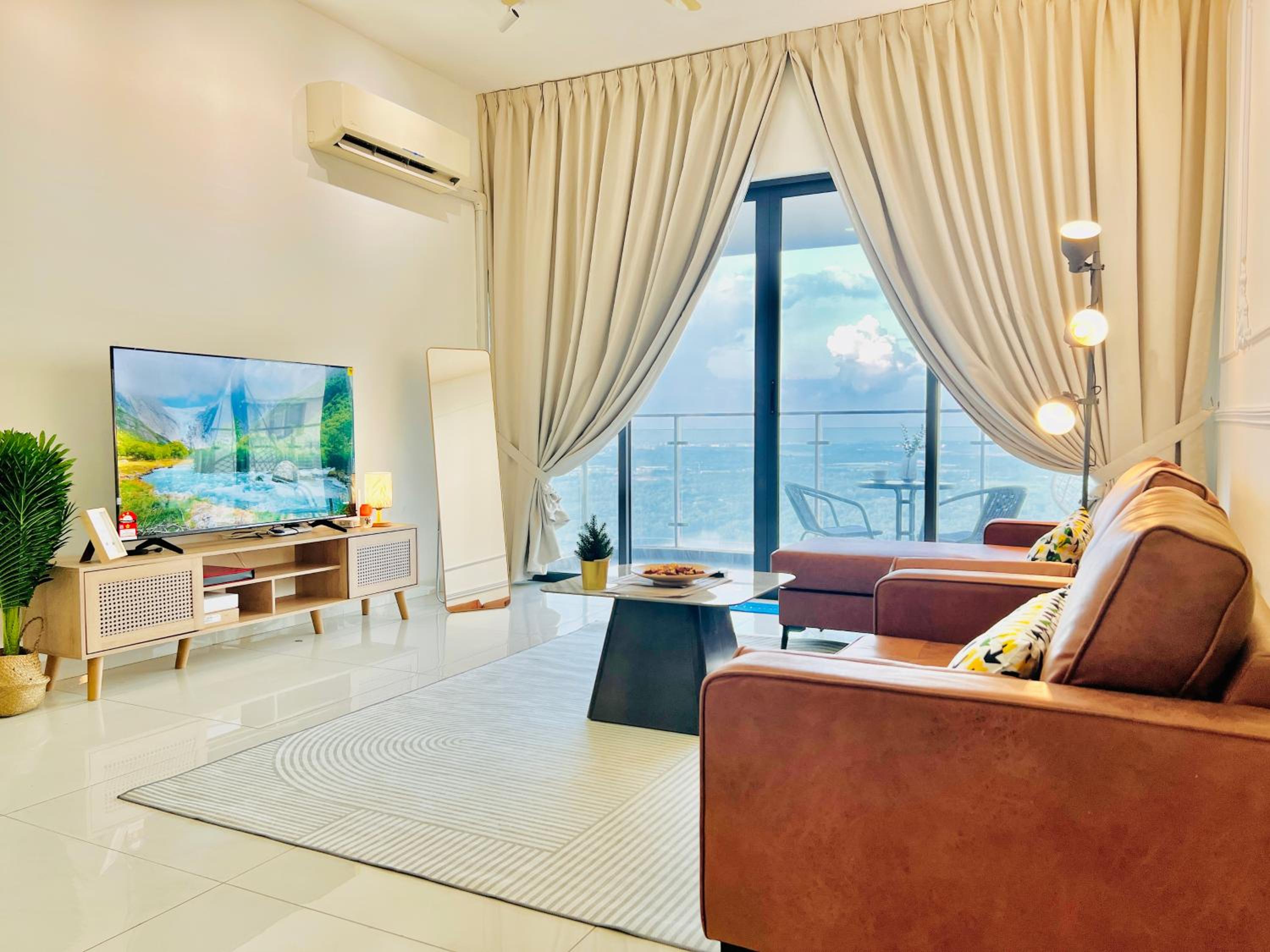 Country Garden Danga Bay BY R9 Homestay