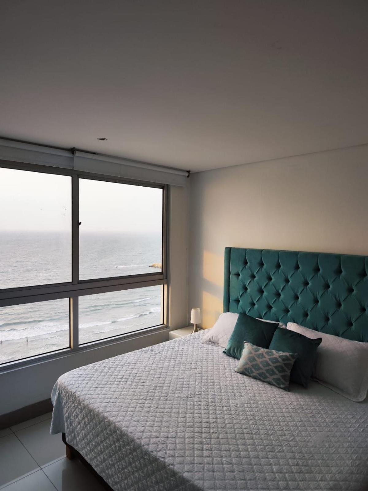 Palmetto Beach con buena vista al mar Cartagena