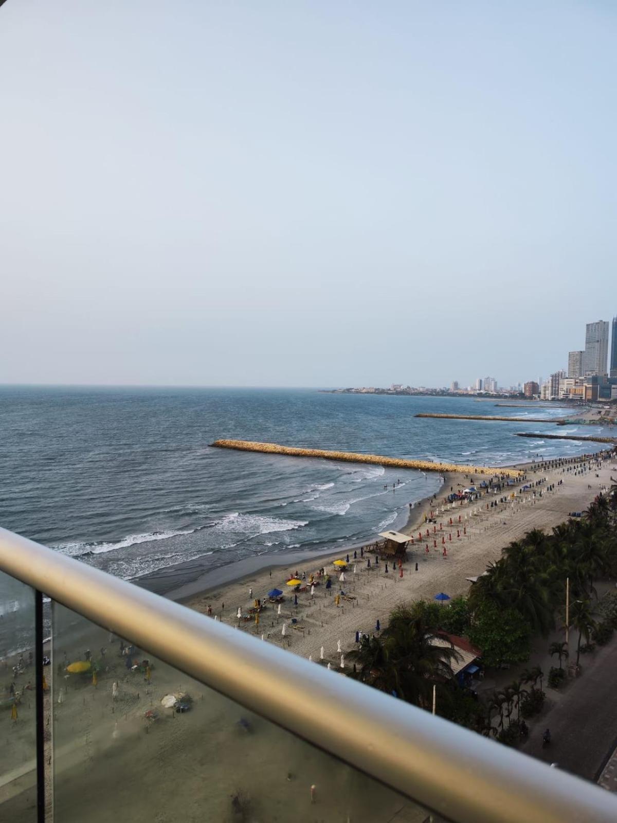 Palmetto Beach con buena vista al mar Cartagena