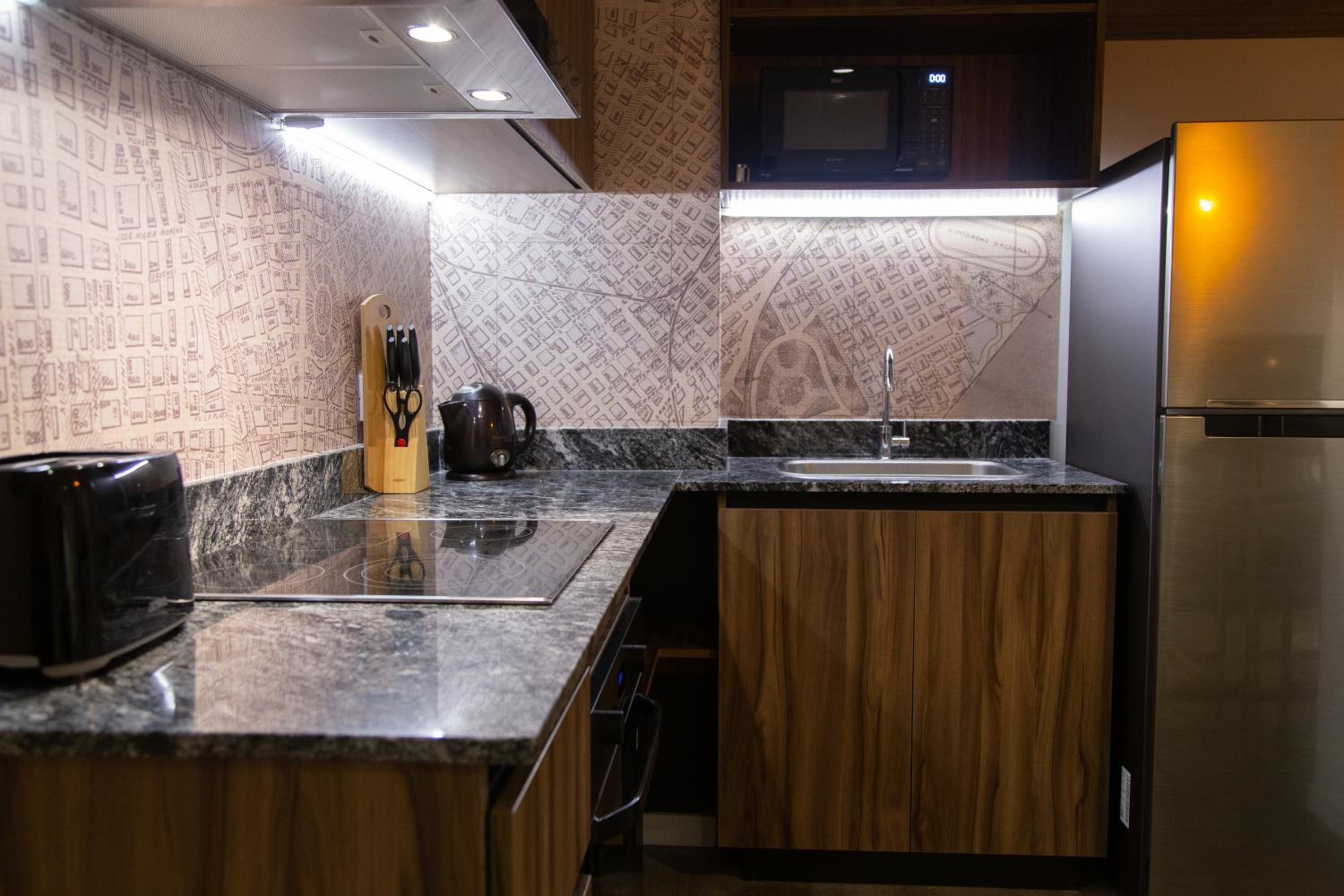 Hevea Elegant Studio
