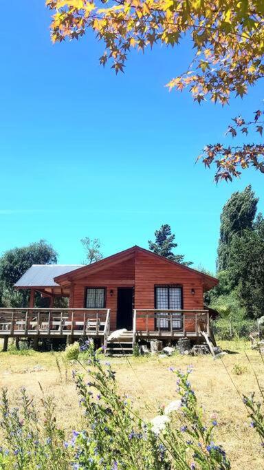 Wooden House in Pucon - 4 kms from town