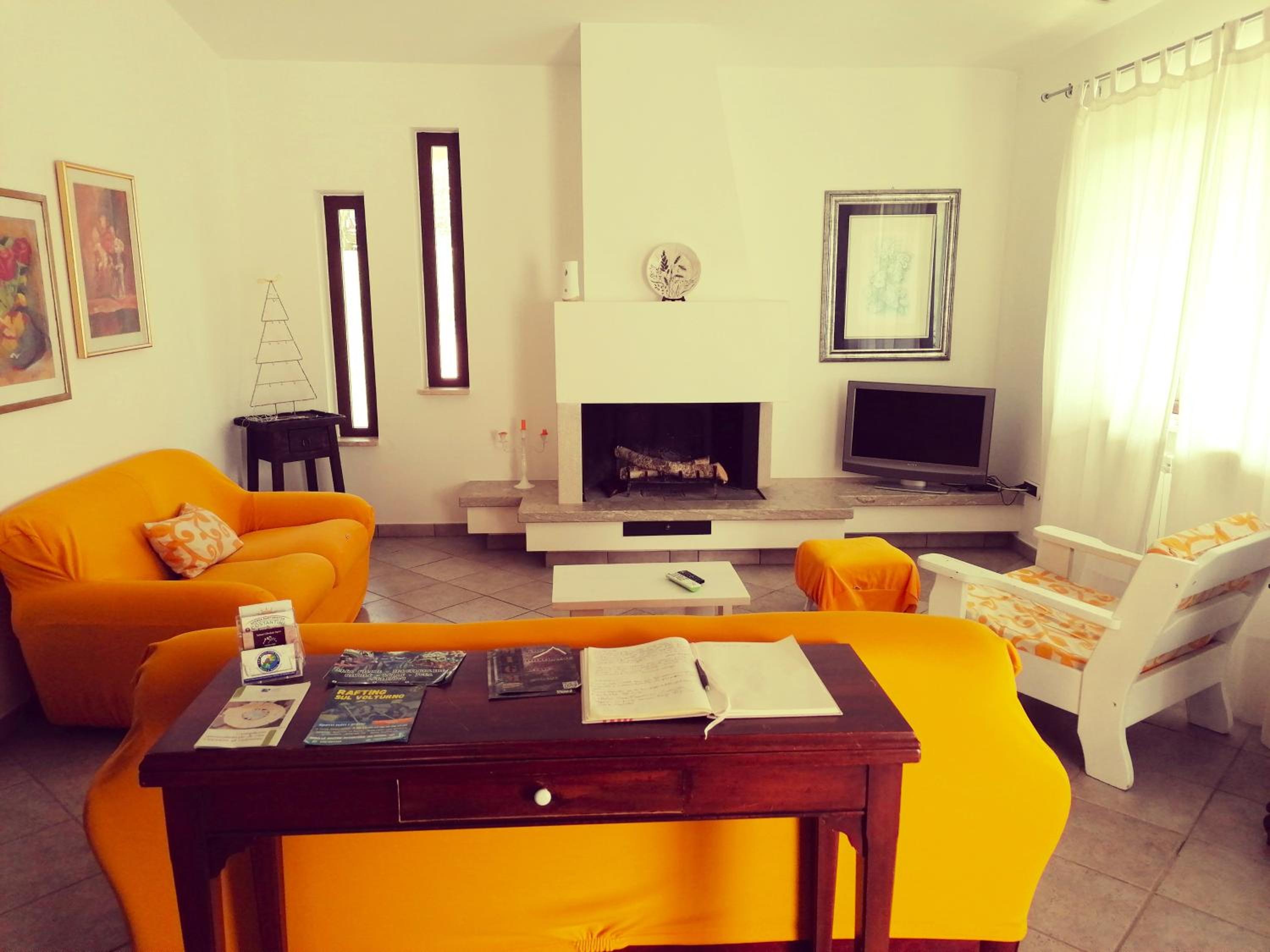 lounge