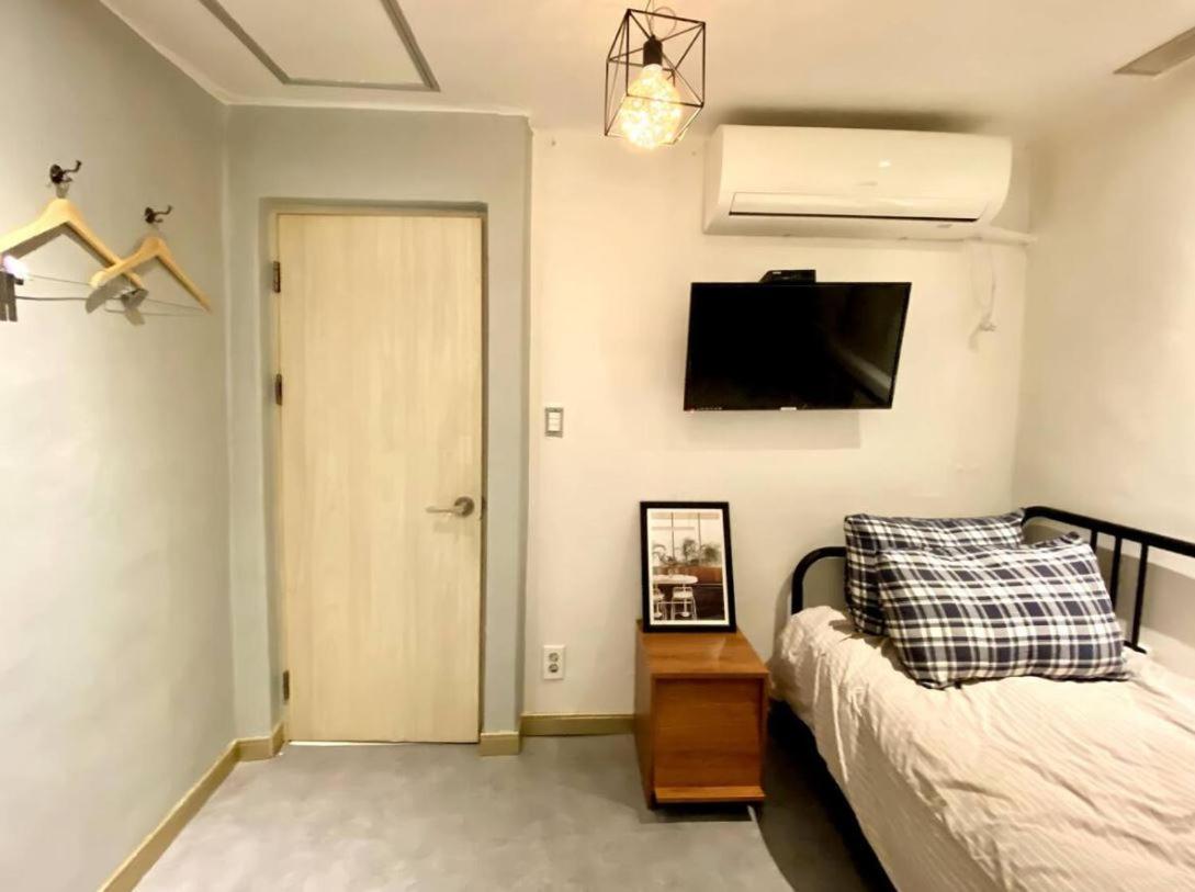 Maison Yongsan Myeongdon Hotel view 3