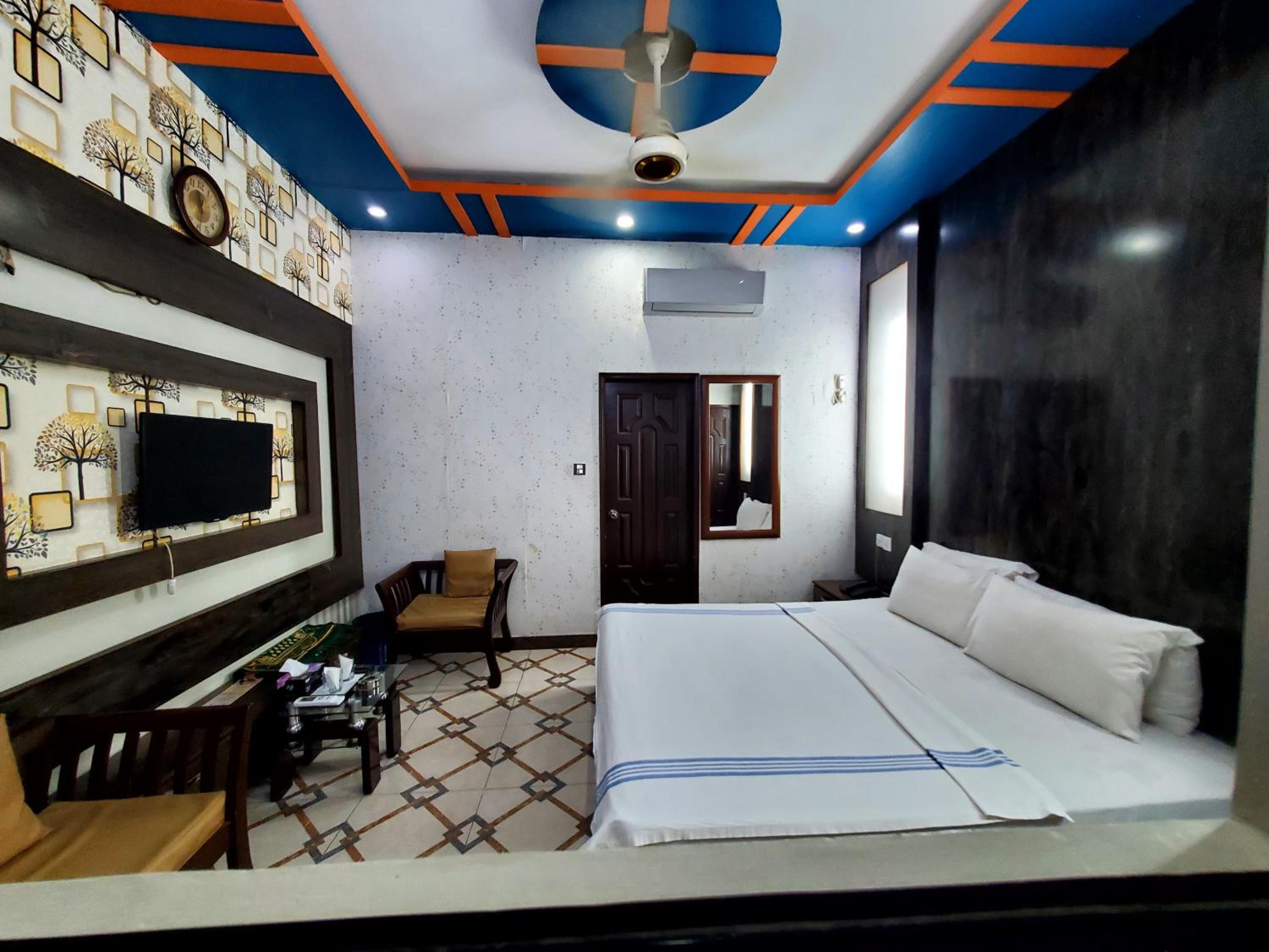 Photo 13