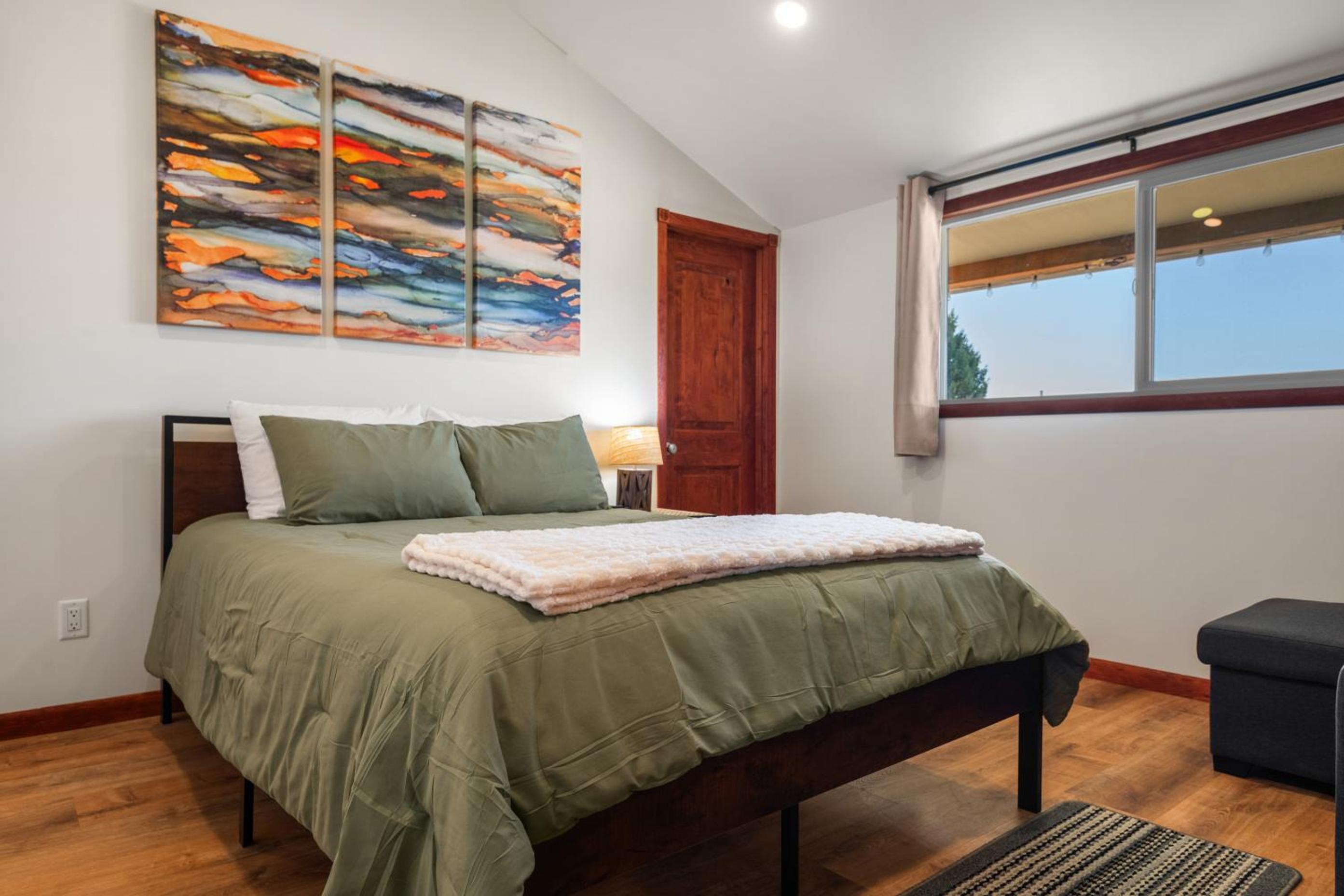 Charming Log Cabin Mountain Views, Philipsburg view 4