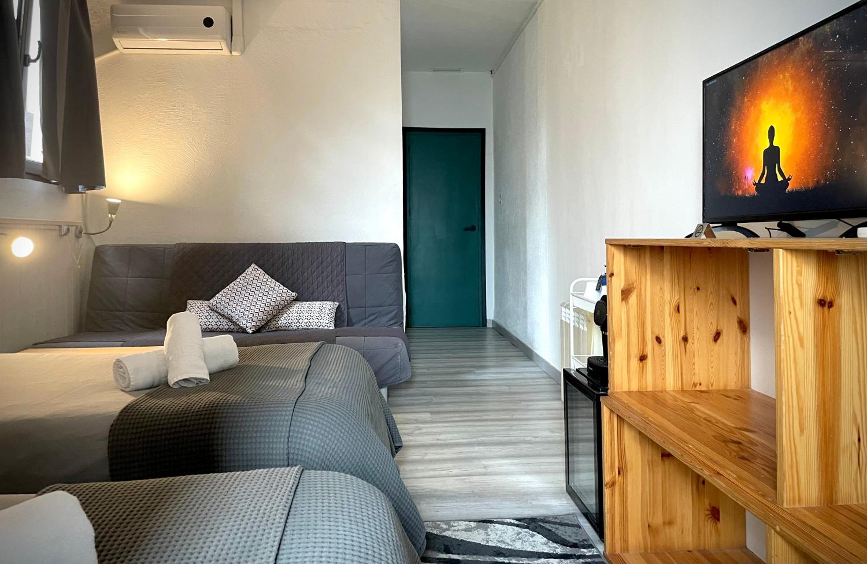 hotel room