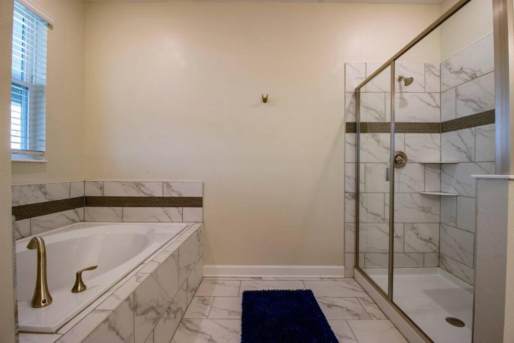 Barefoot Villa Gated Resort Style Community view 4