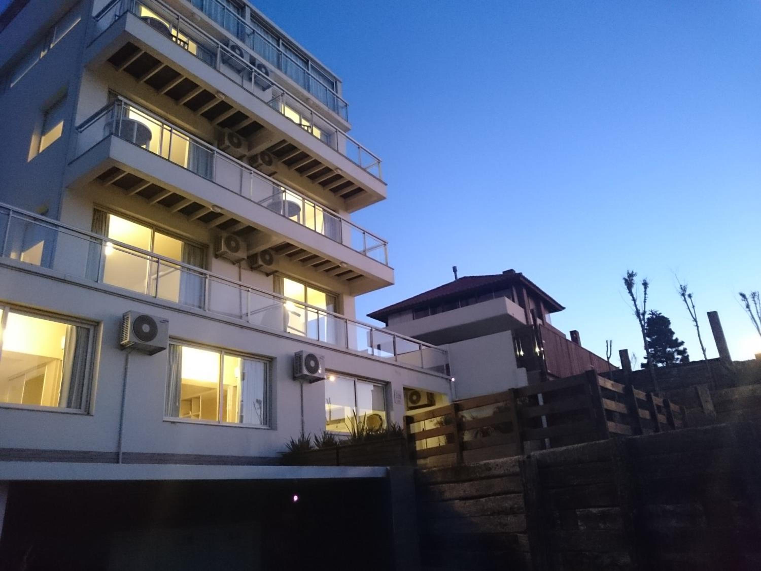 Mitre Al Mar