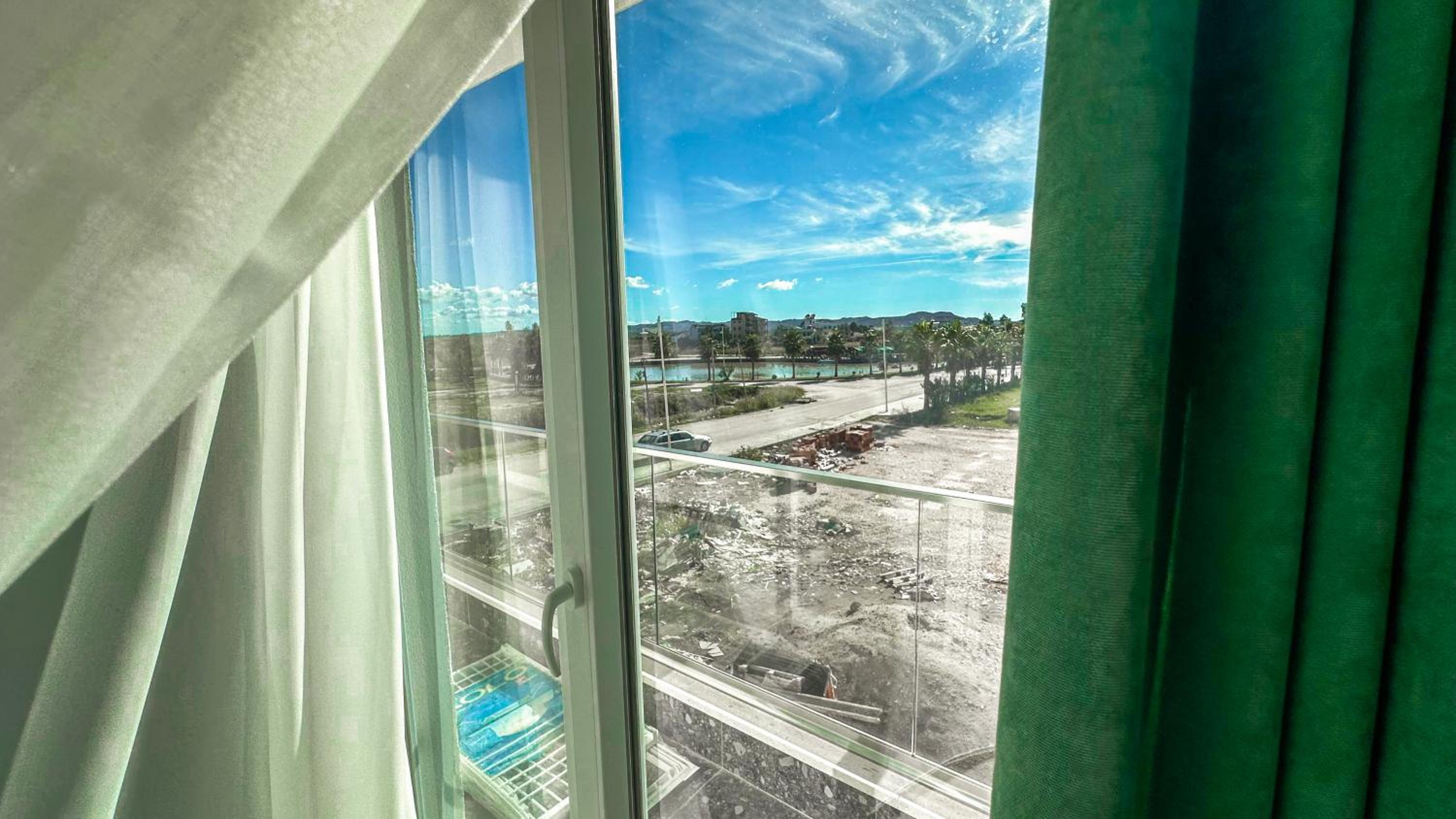 EKAM Sun Apartments