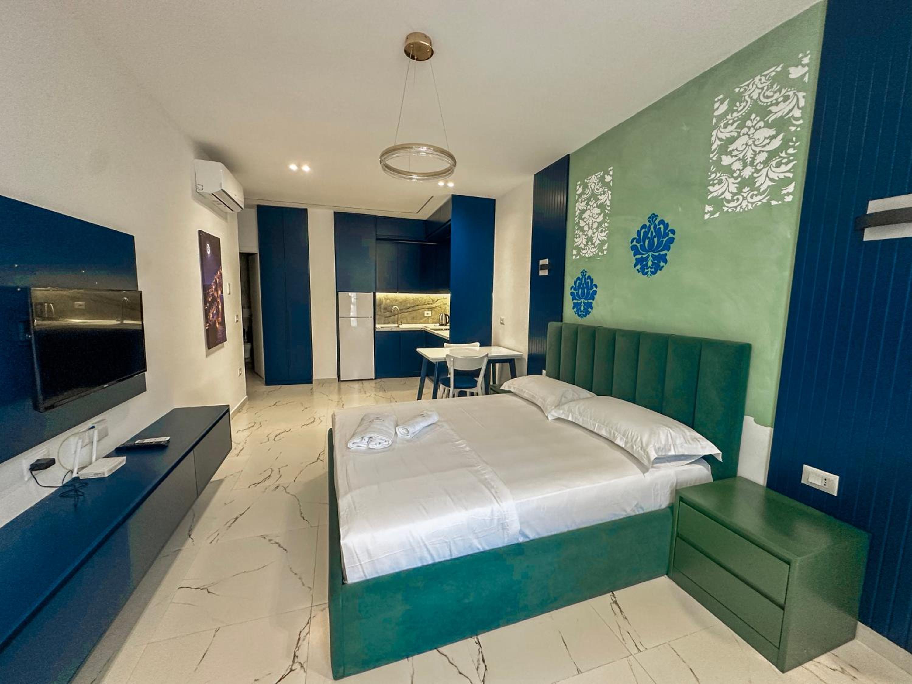 EKAM Sun Apartments