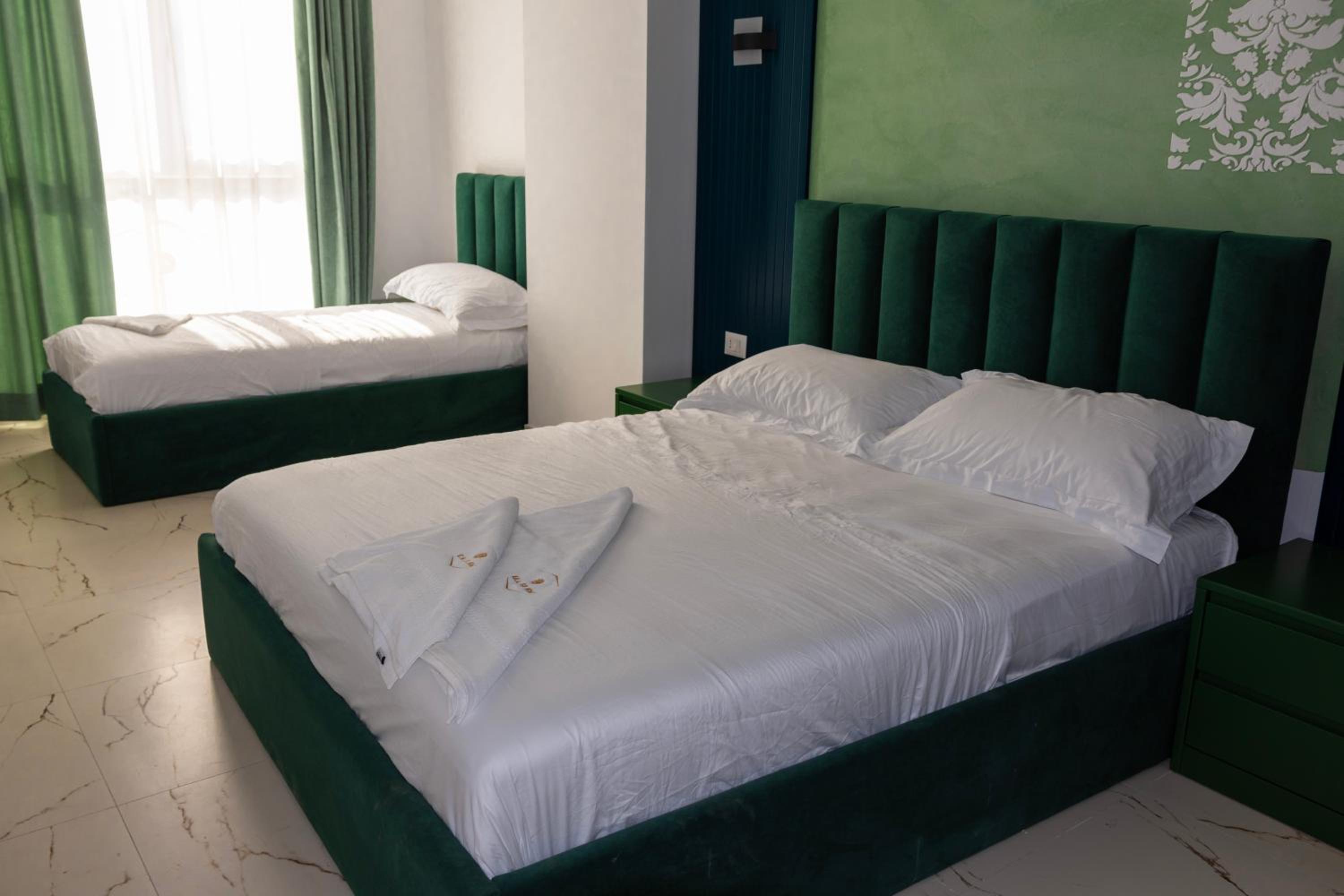 EKAM Sun Apartments