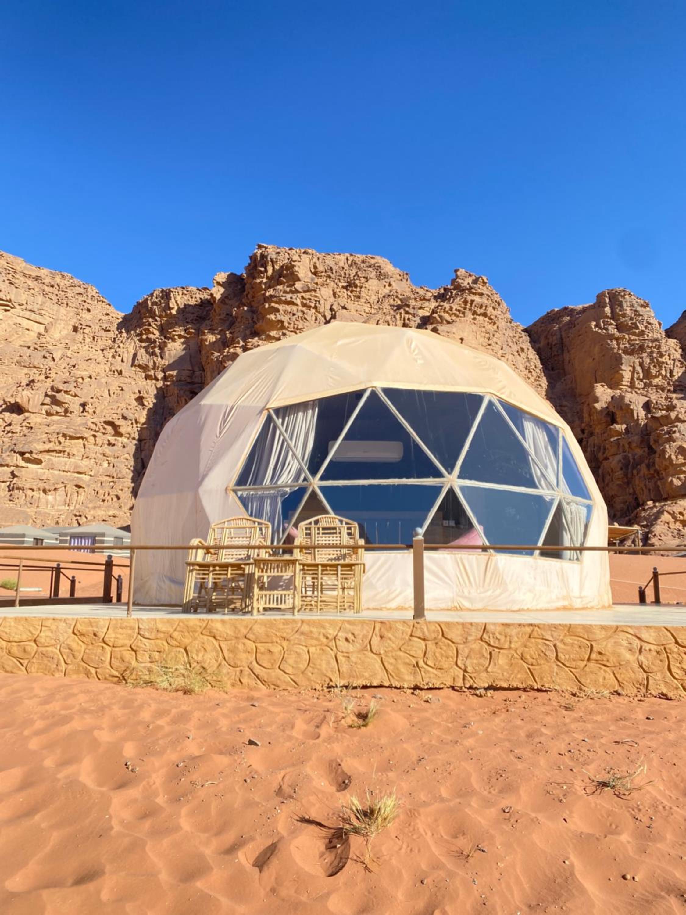 Golden stars luxury camp Wadi Rum view 4