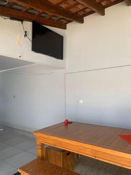 Área de lazer com piscina