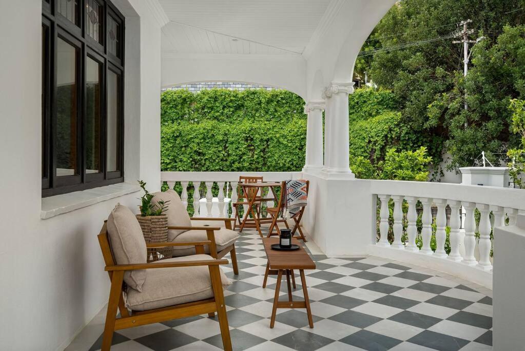 Table Mountain Manor