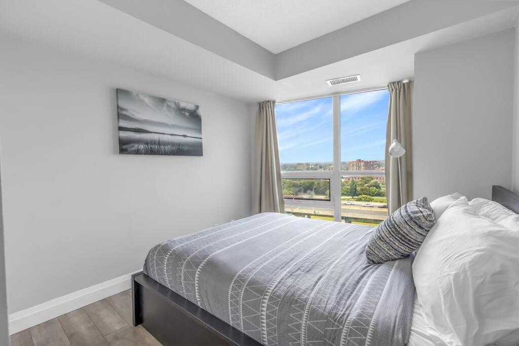 2 Bedroom Apartment with pool & free parking