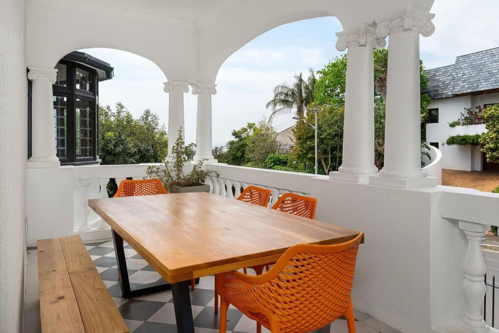 Table Mountain Manor