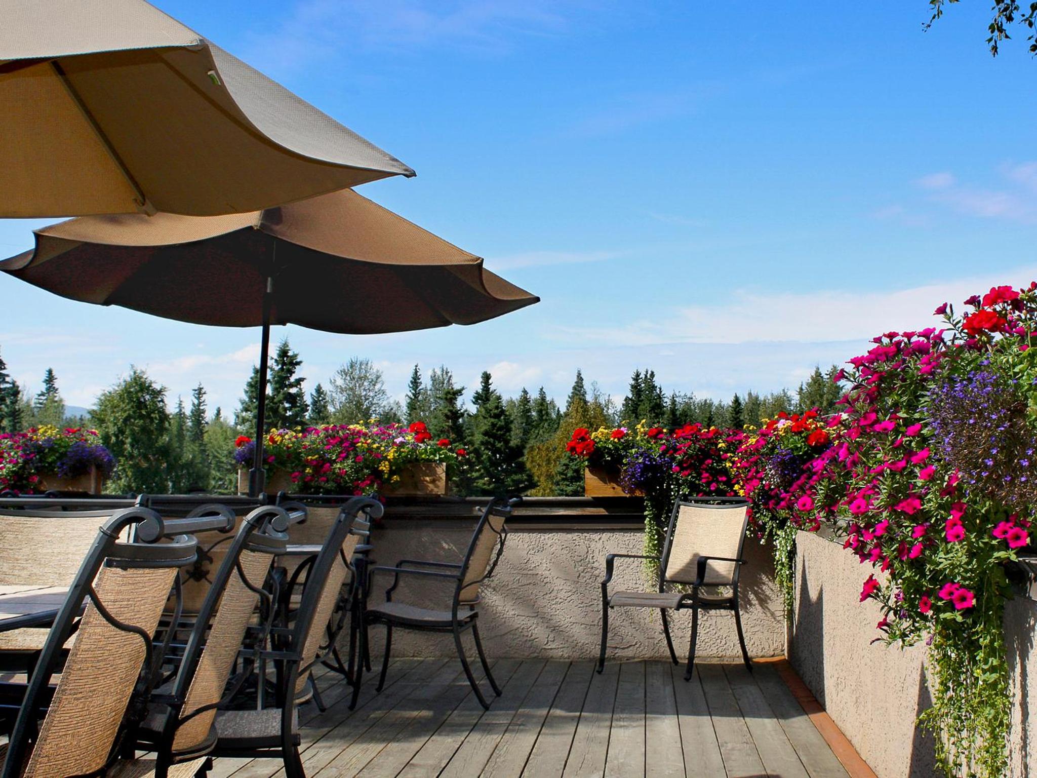 Fairbanks Vacations - Sophie Station Suites - Property Image 4