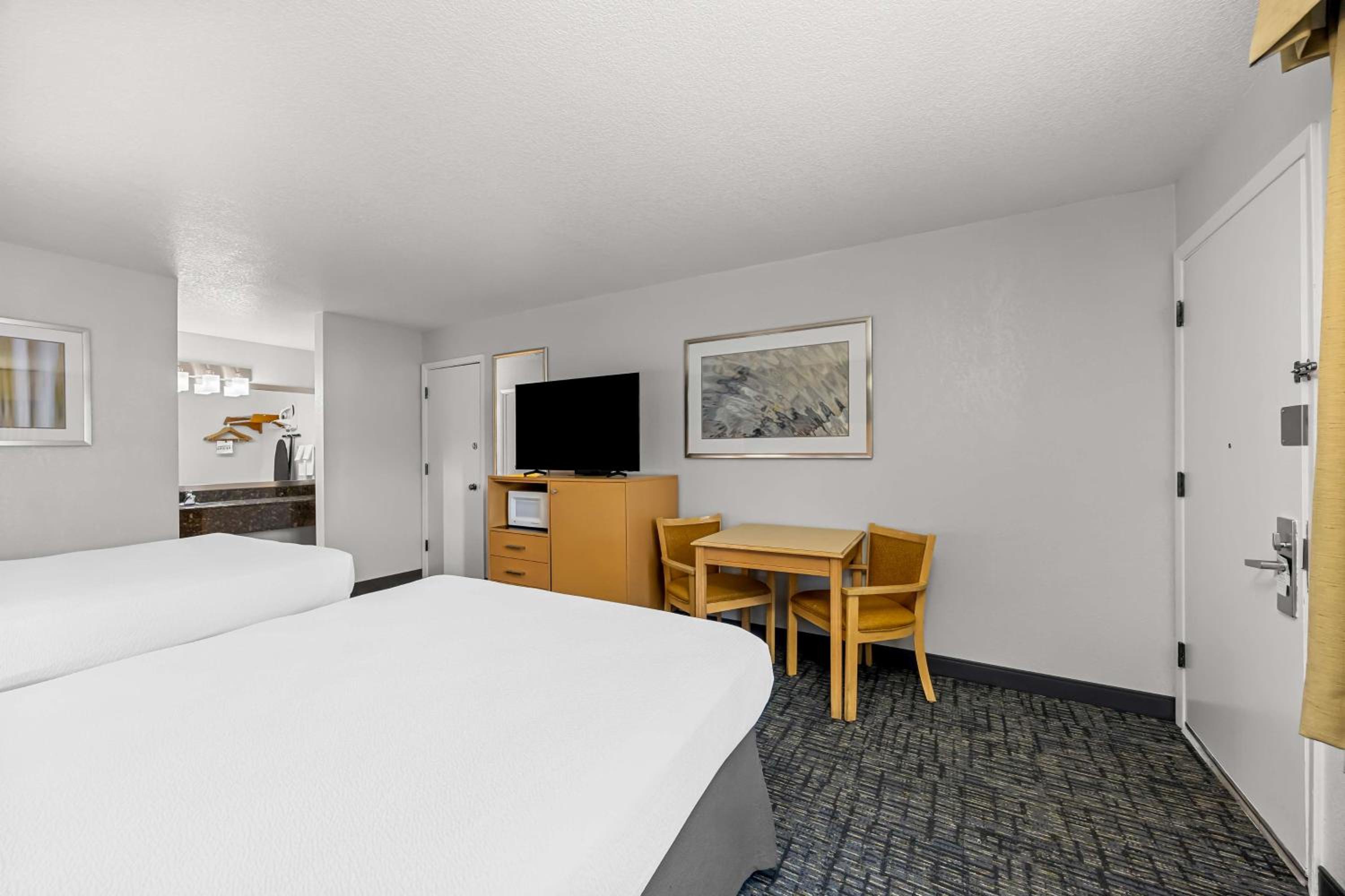 Medford Vacations - Best Western Horizon Inn - Property Image 46