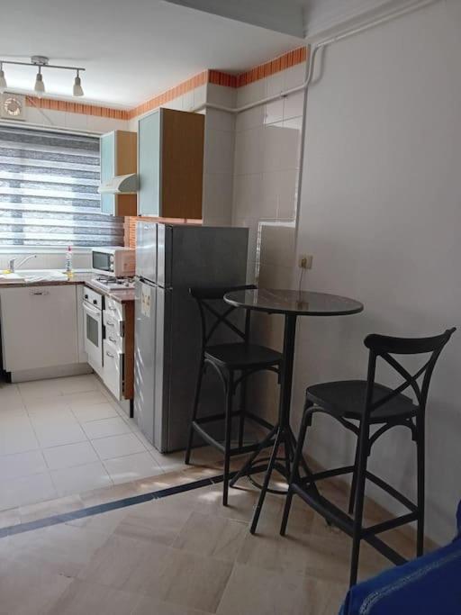 appartement proche aéroport 2 chambres