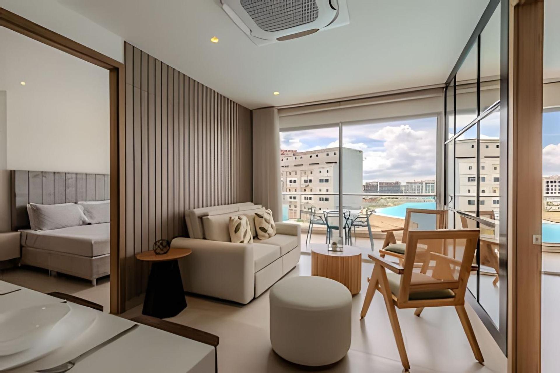 Luxurious Brand New/ Oasis Laguna Cristalina 2BR