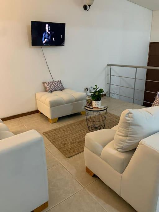 Duplex w Pool near Jardin Plaza