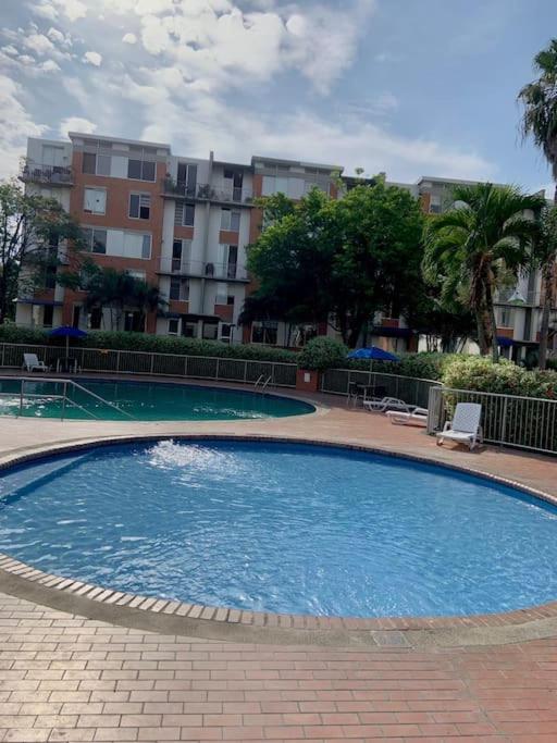 Duplex w Pool near Jardin Plaza