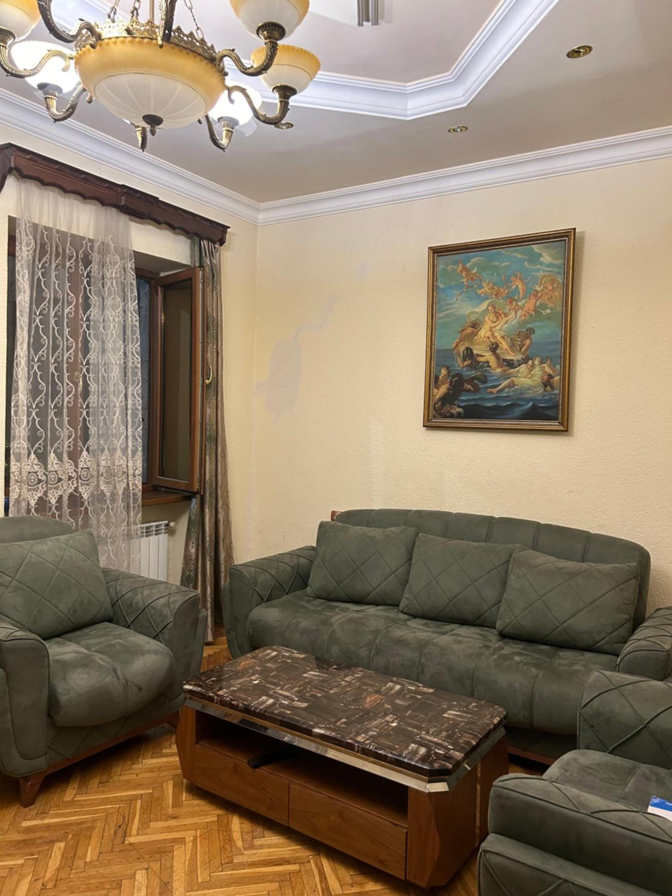 Dalan House