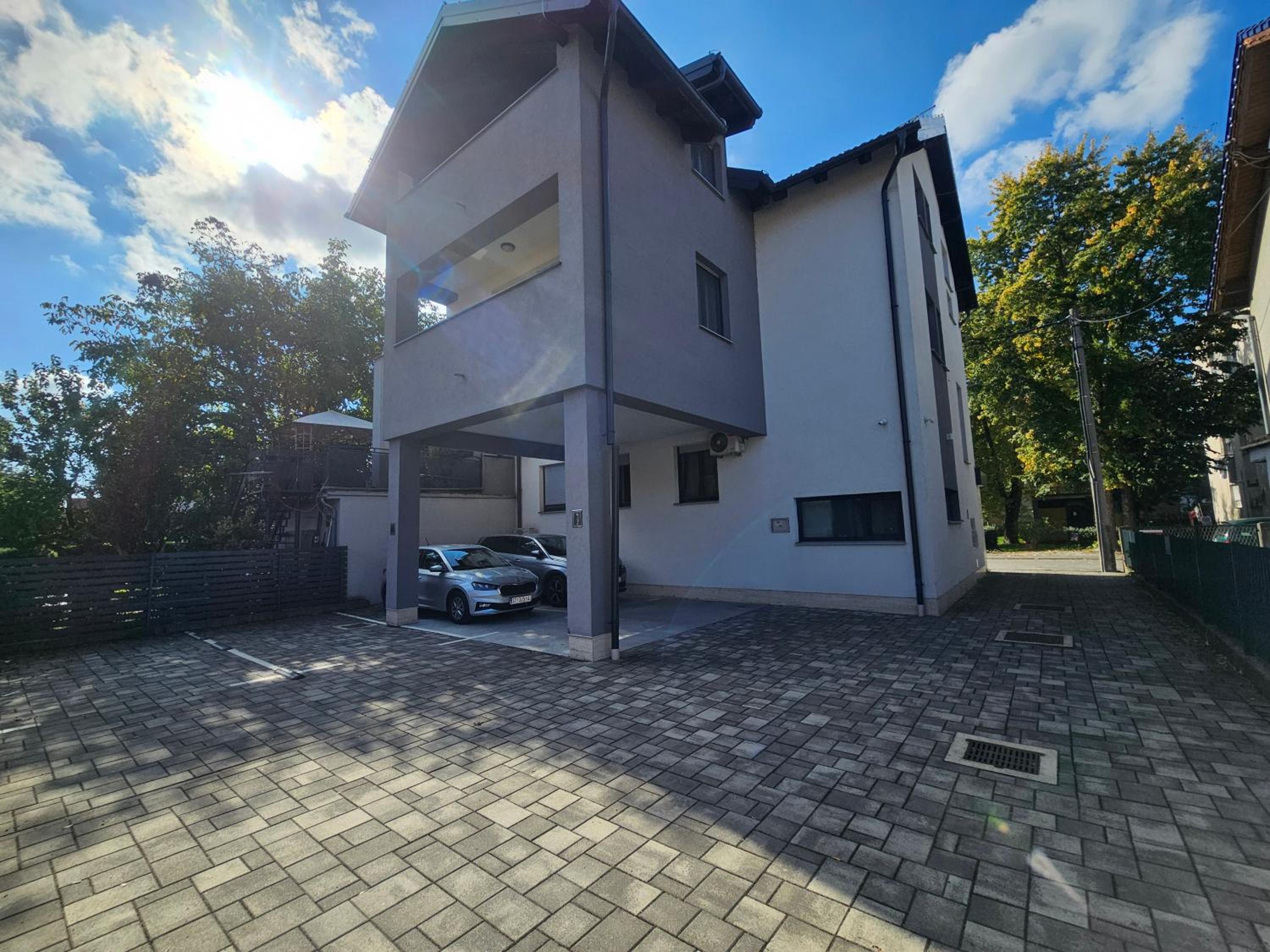 Villa Agram view 3