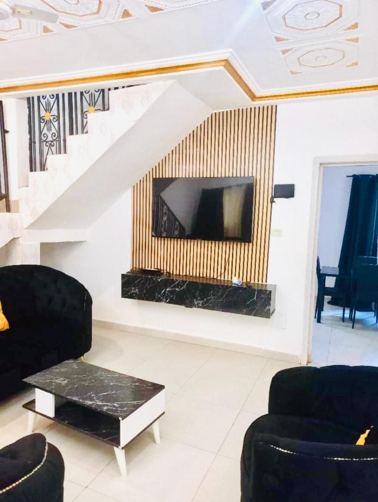 VILLA AMINA 2 splendida residenza ideale per vacanza in famiglia